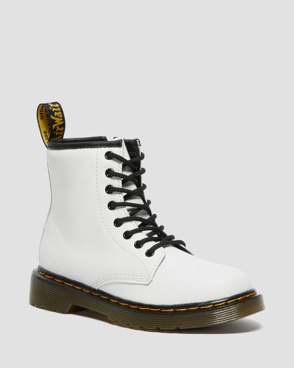 https://i1.adis.ws/i/drmartens/25634100.87.jpg?$large$Junior 1460 Leather Lace Up Boots Dr. Martens