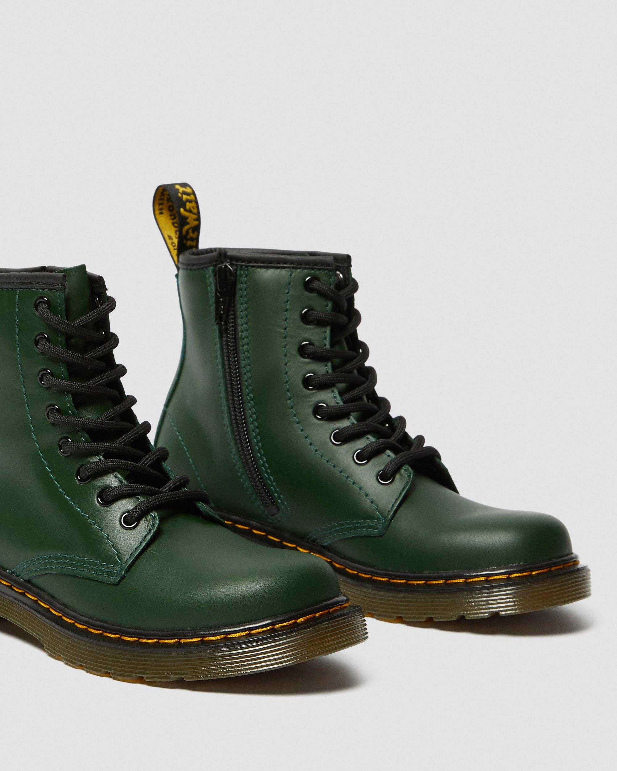 Junior 1460 Leather Lace Up Boots in DMS GREEN | Dr. Martens™