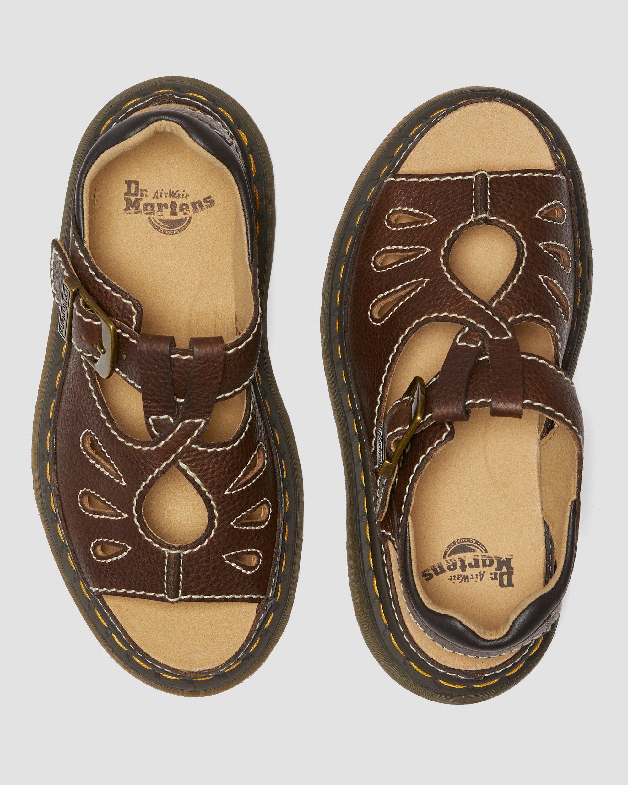 Dr.Martens ドクターマーチン CASTILLO ブラウン サンダル CASTILLO LEDER SANDALEN in DARK BROWN | Dr. Martens™