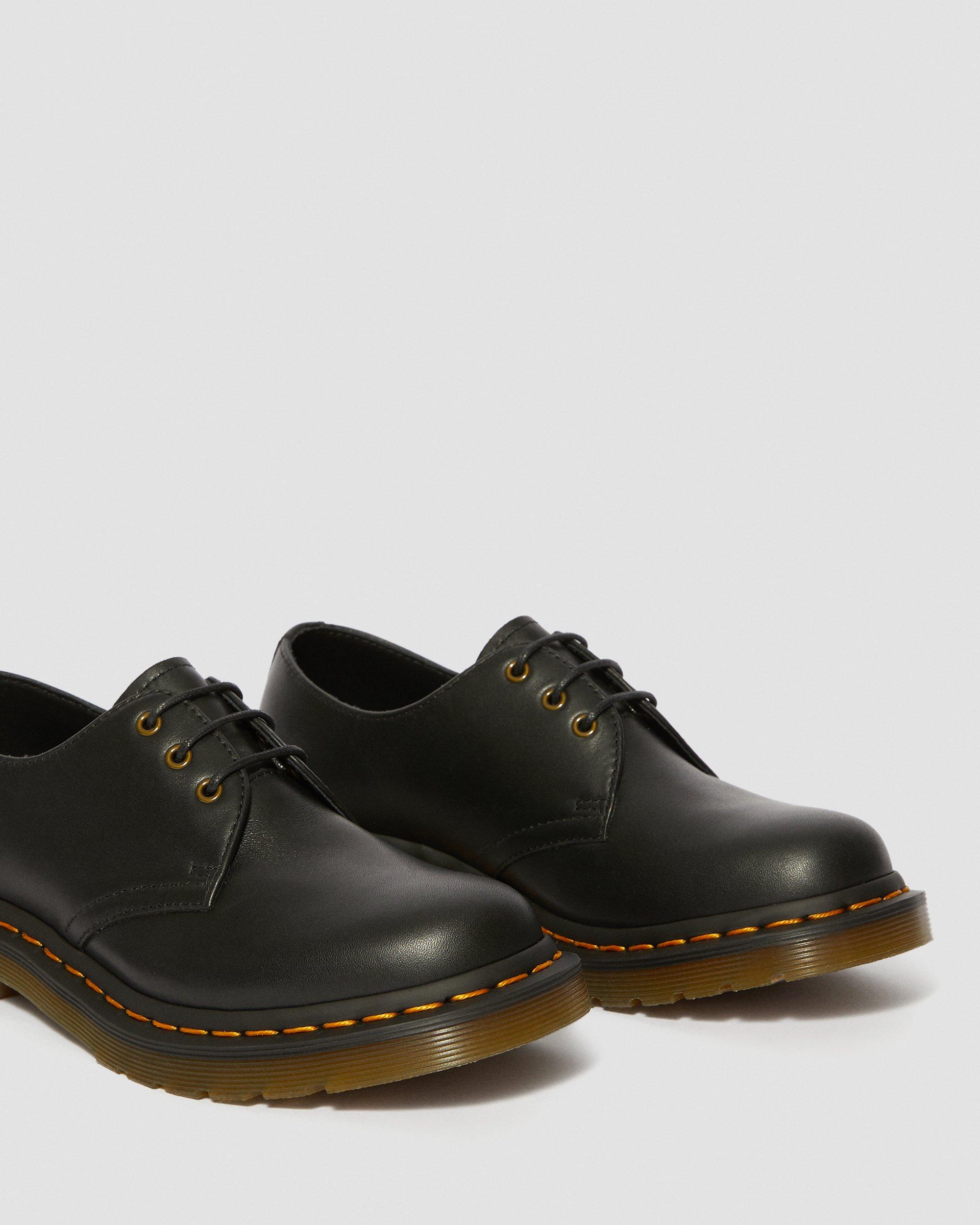 1461 Women's Wanama Leather Oxford Shoes in BLACK | Dr. Martens™