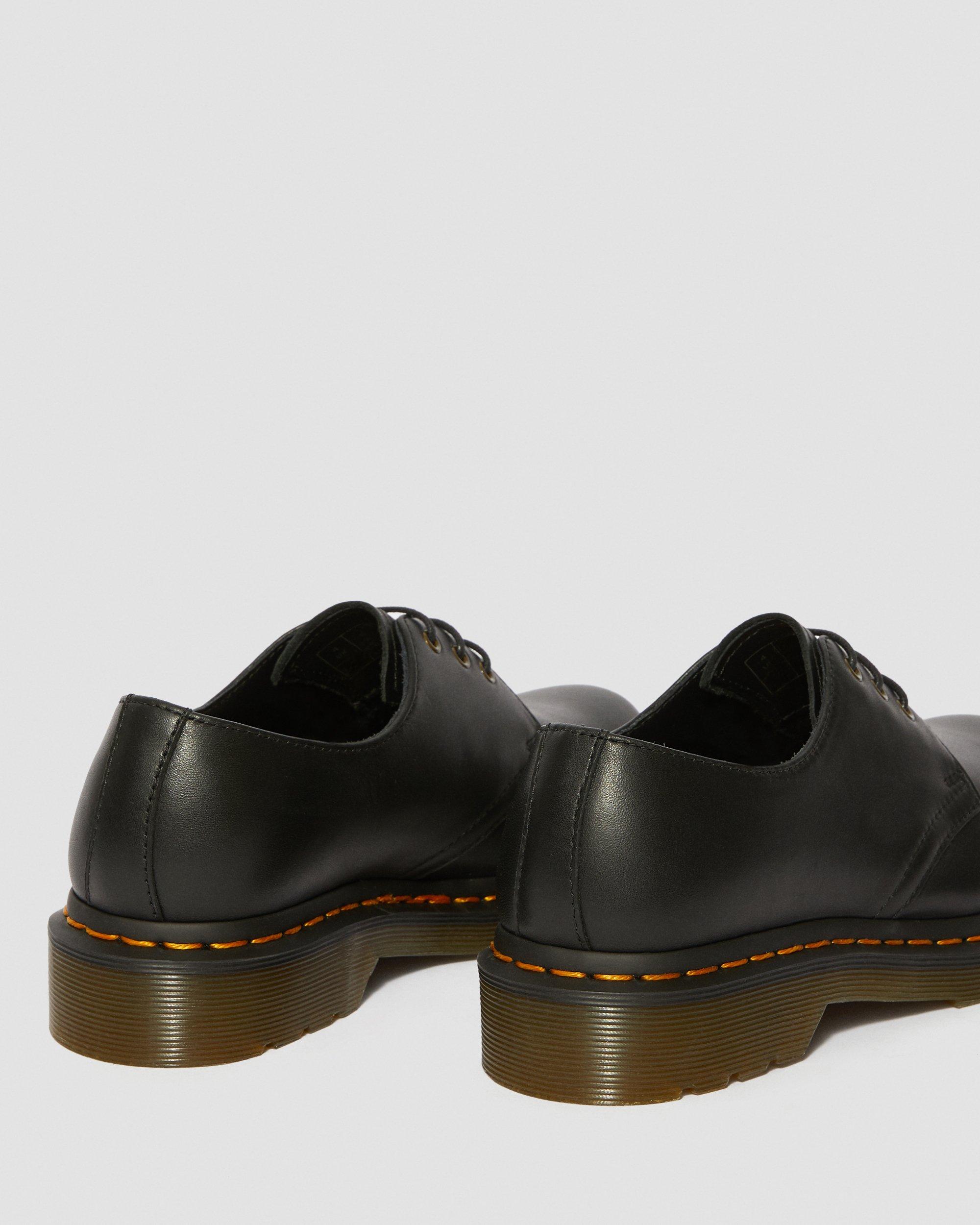 dr martens 1461 wanama