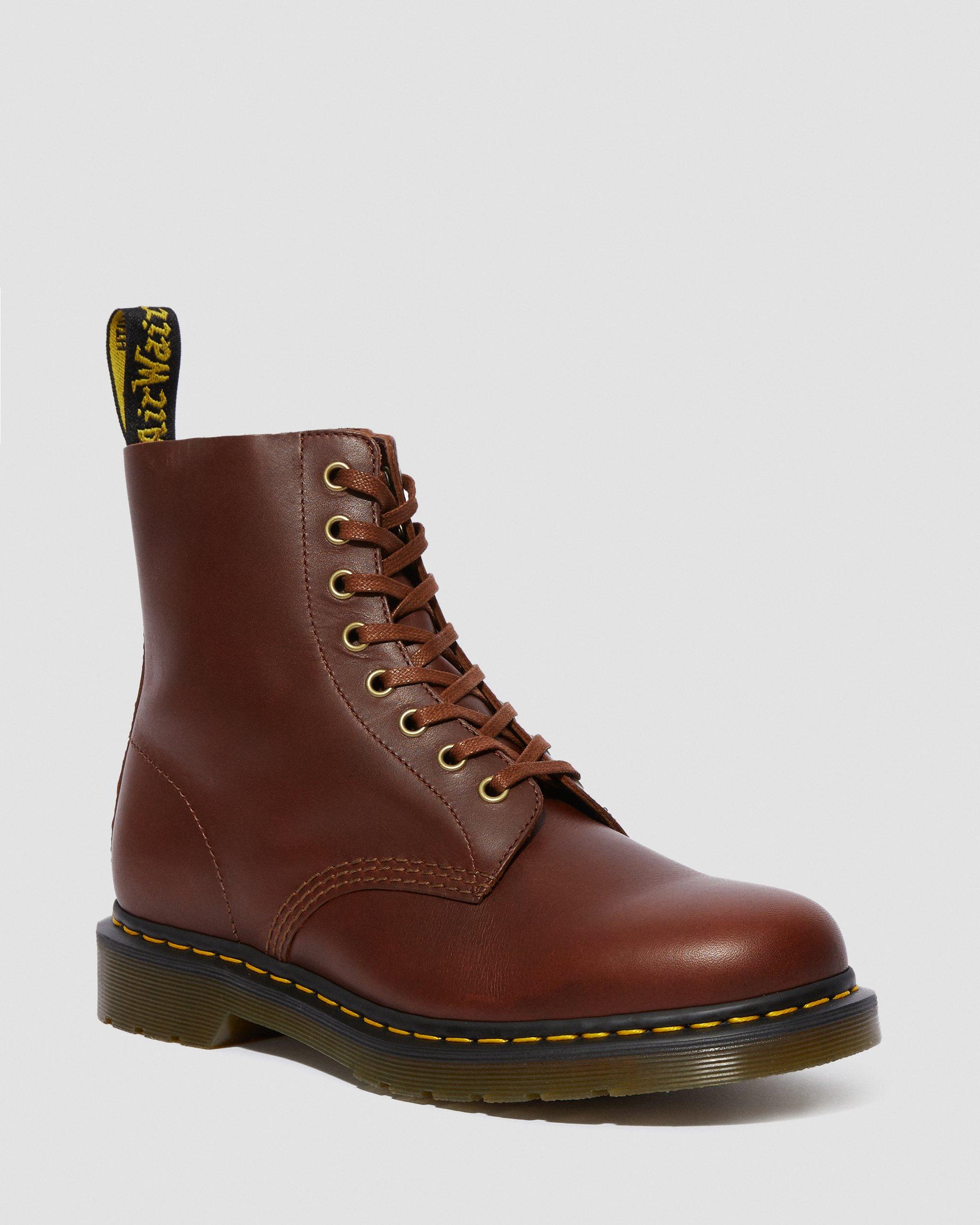 1460 Pascal Classico Leather Lace Up Boots in Brown | Dr. Martens