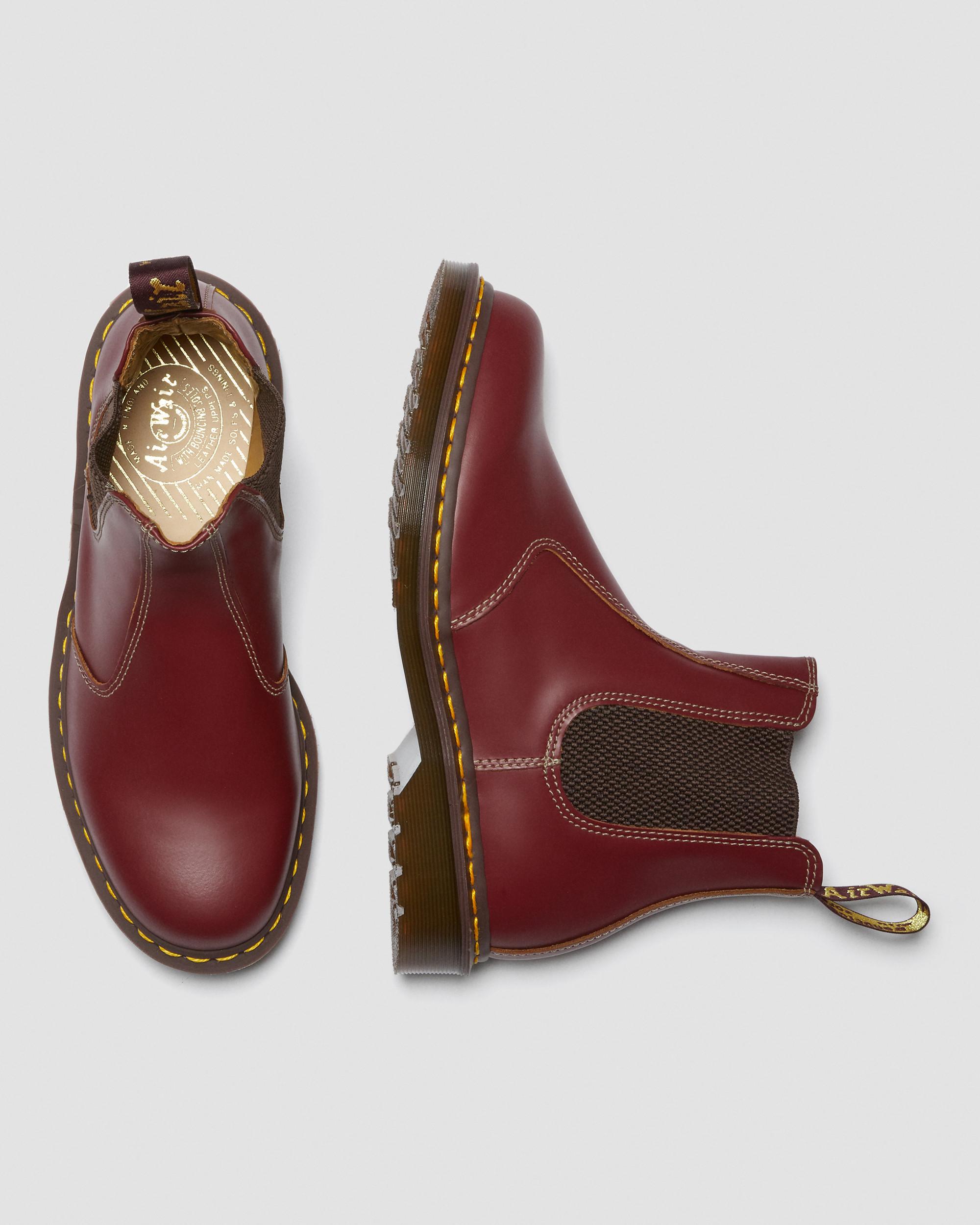 2976 Vintage Made in England Chelsea Boots in Red
