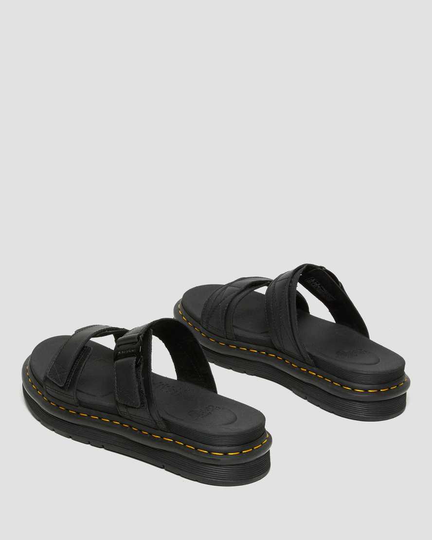 https://i1.adis.ws/i/drmartens/25766001.88.jpg?$large$Chilton Men's Leather Slide Sandals | Dr Martens