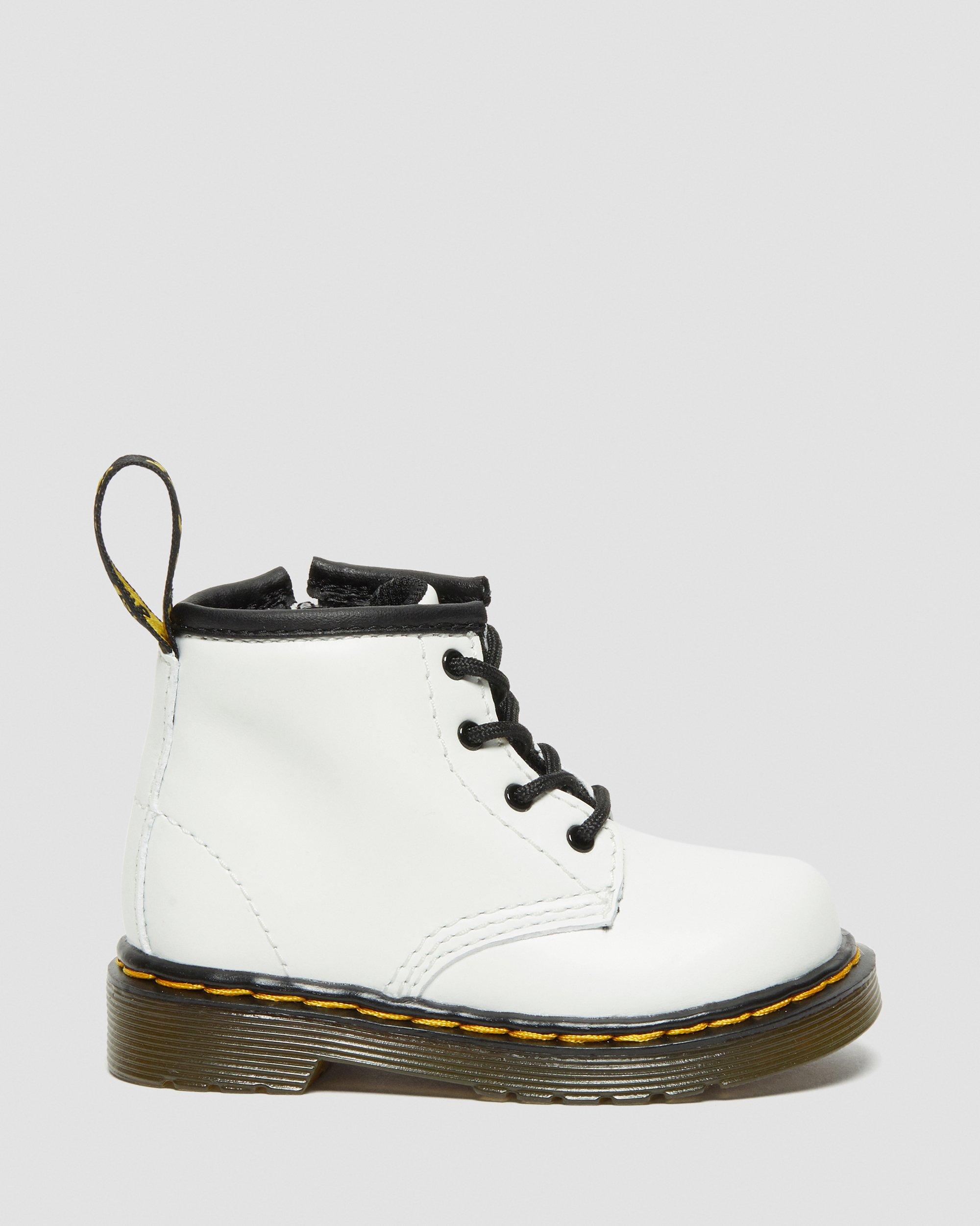 Infant 1460 Leather Lace Up Boots in White | Dr. Martens