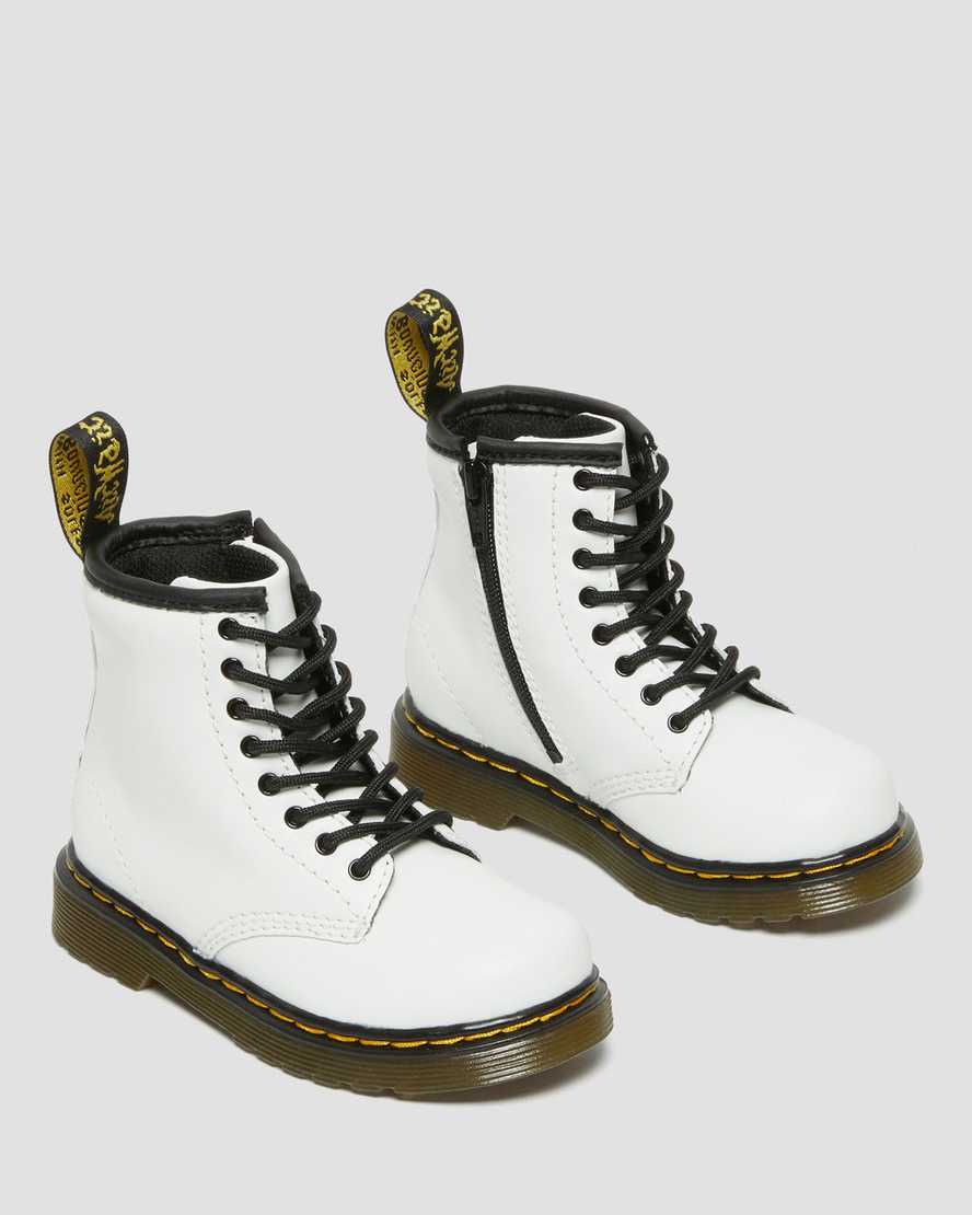 https://i1.adis.ws/i/drmartens/25810100.87.jpg?$large$Toddler 1460 Leather Lace Up Boots Dr. Martens