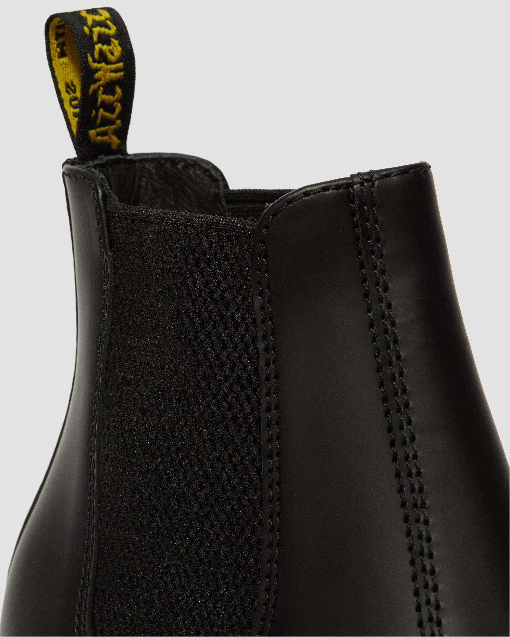 Cadence Smooth Leather Heeled Chelsea Boots in BLACK | Dr. Martens™
