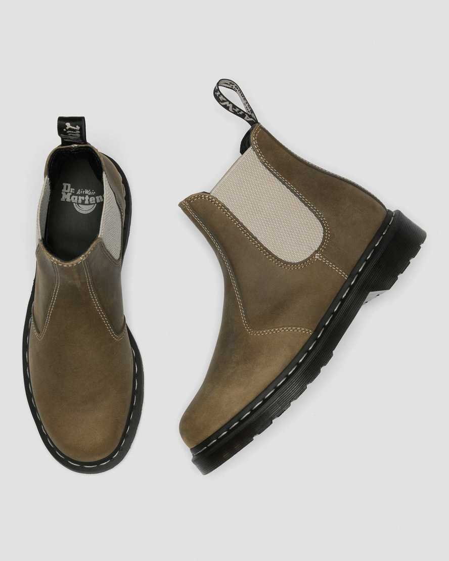 Admission Dishonesty Lazy 2976 Pop Wildhorse Leather Chelsea Boots | Dr. Martens