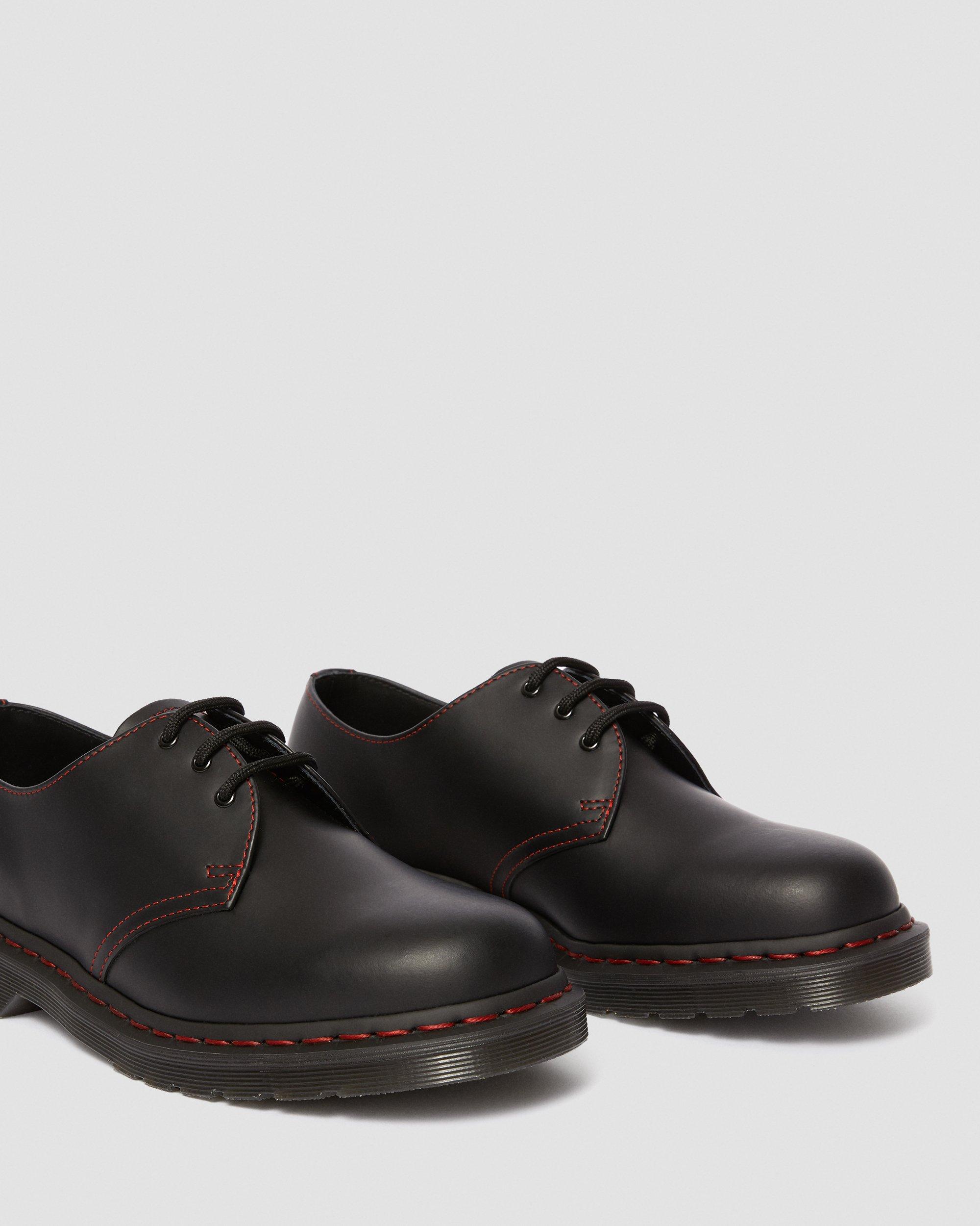 1461 WHITE STITCH LEATHER SHOES in BLACK | Dr. Martens™