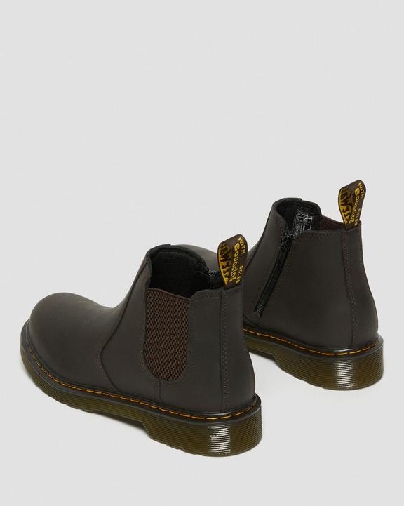 https://i1.adis.ws/i/drmartens/25854207.87.jpg?$large$Youth 2976 Wildhorse Leather Chelsea Boots Dr. Martens