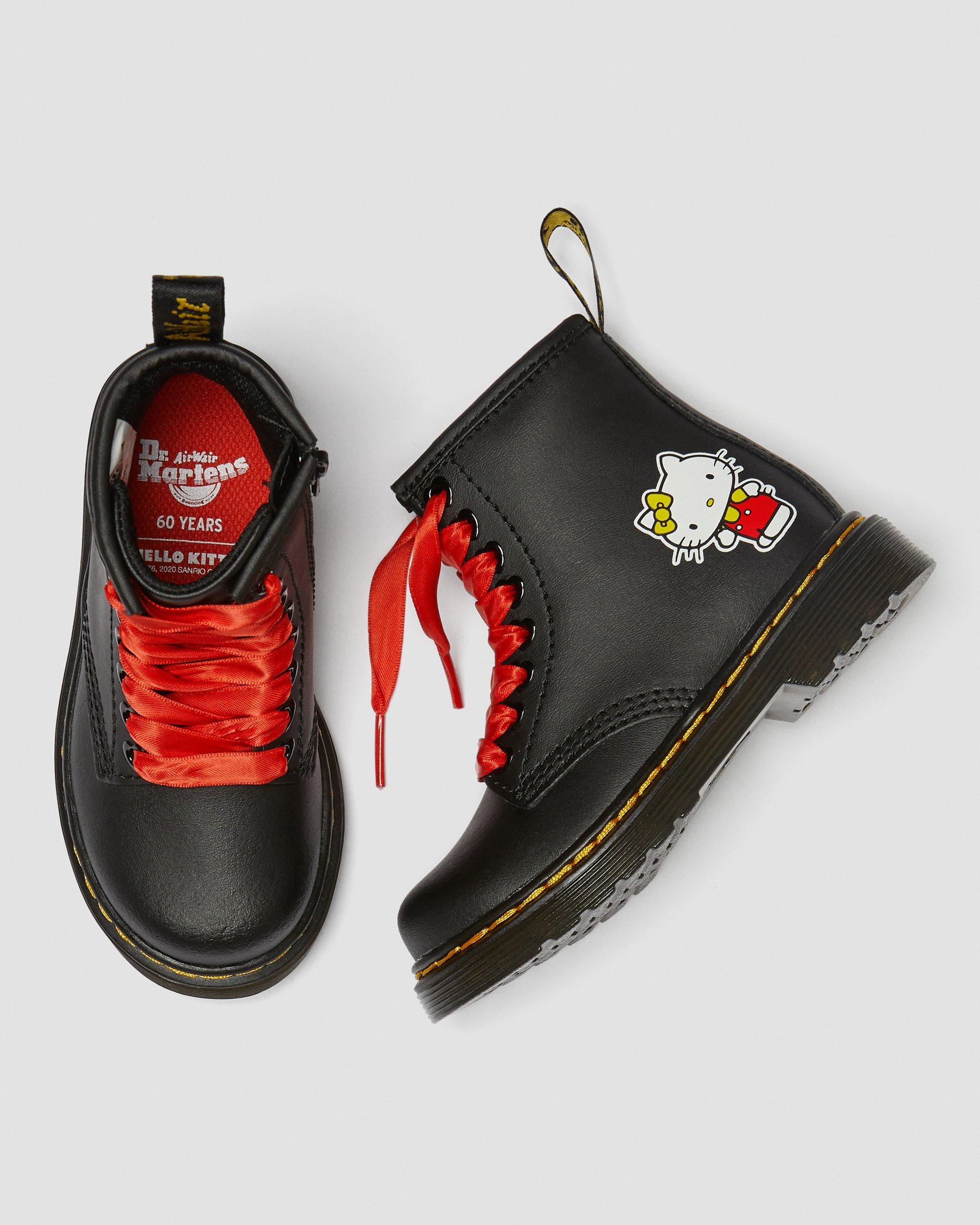 ふ*こ様 Dr. Martens Hello Kitty コラボブーツ Toddler 1460 Hello Kitty Leather Boots in BLACK | Dr. Martens™