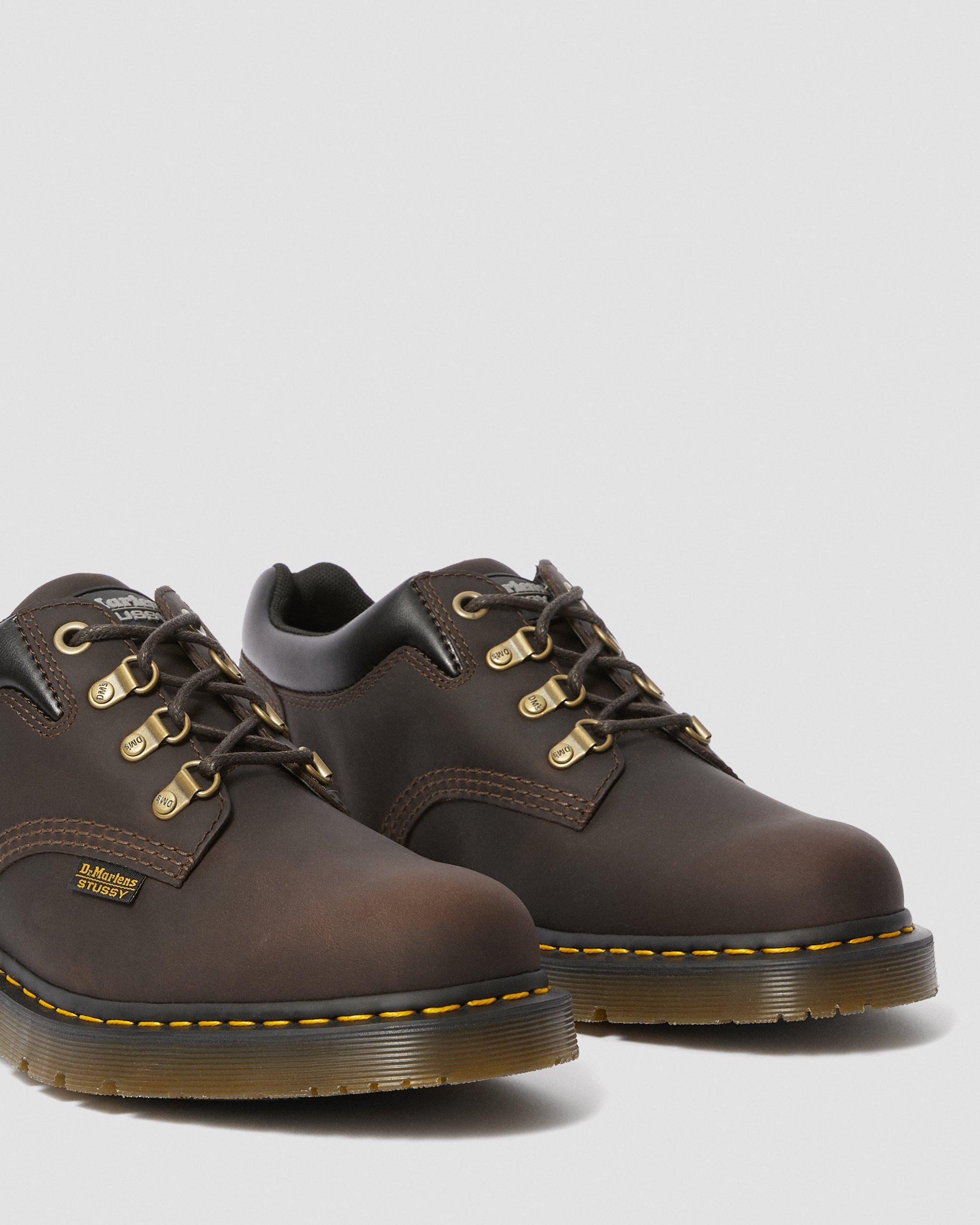 STÜSSY 8053 HY en COCOA | Dr. Martens™