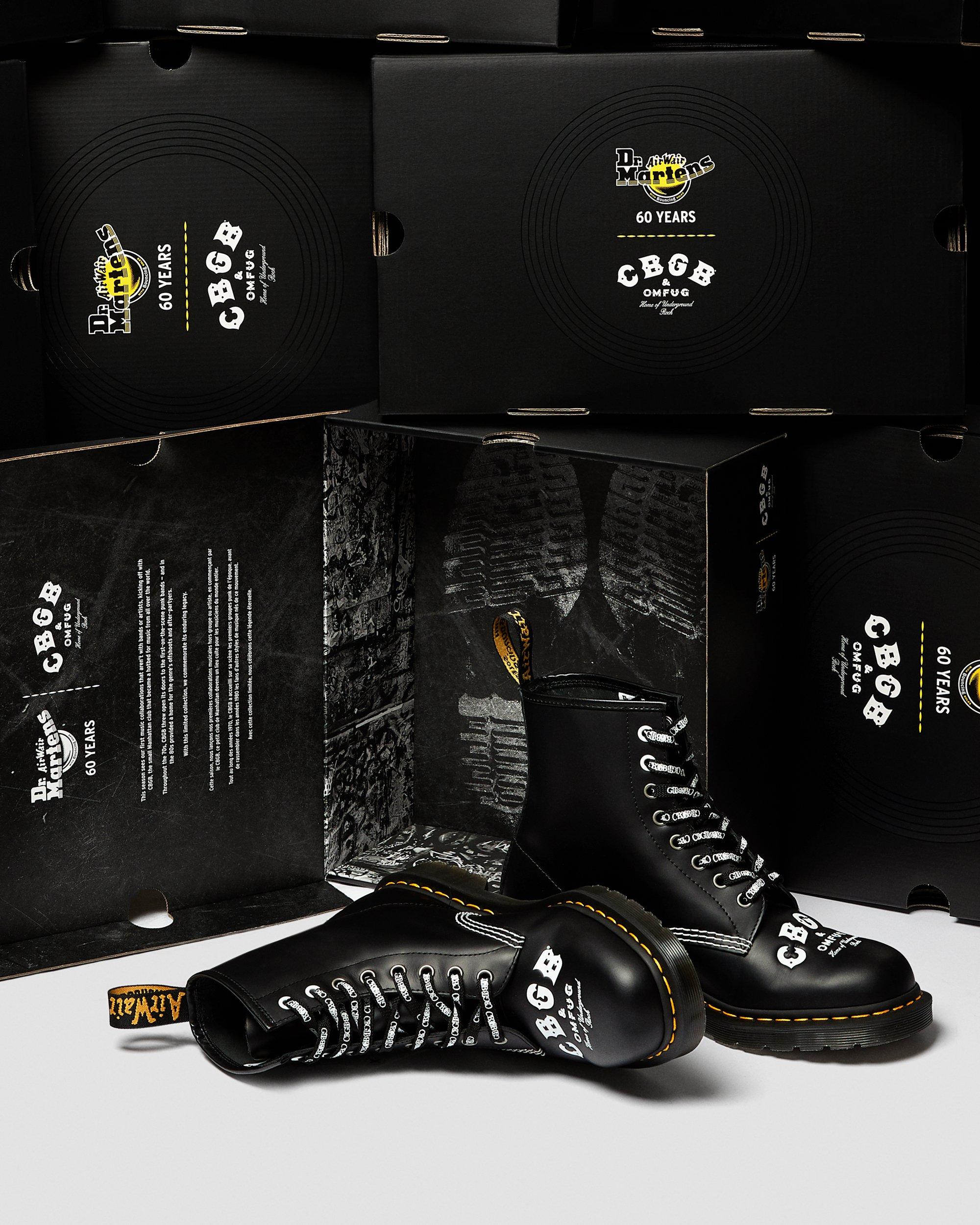 1460 Cbgb Smooth Leather Lace Up Boots in Black | Dr. Martens display picture 1