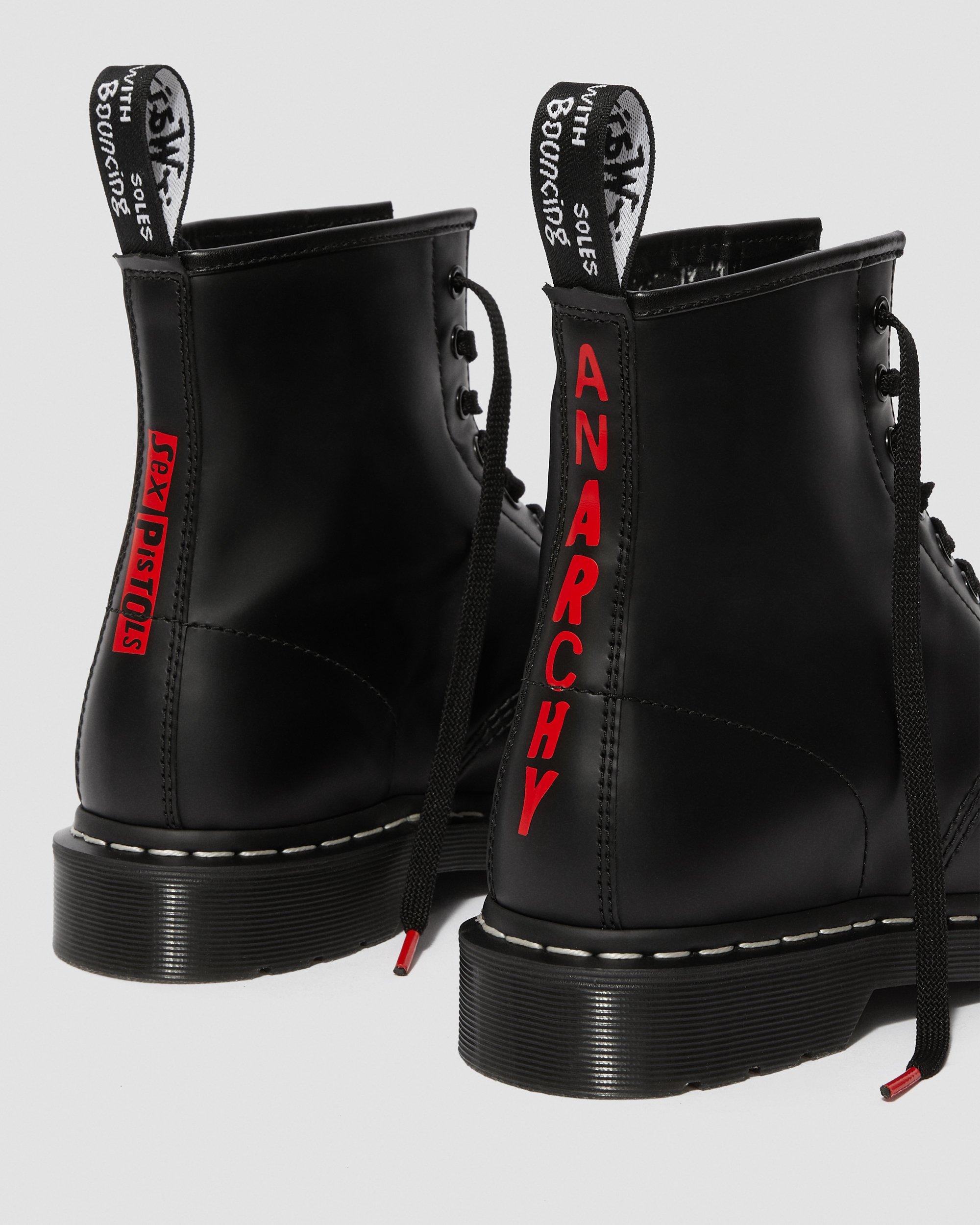 1460 Sex Pistols Smooth Leather Lace Up Boots in BLACK | Dr. Martens™