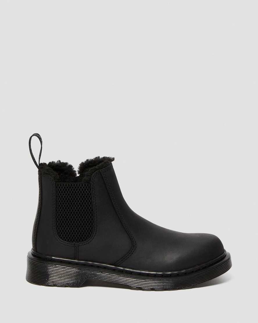 https://i1.adis.ws/i/drmartens/26042001.87.jpg?$large$JUNIOR 2976 FAUX FUR LINED LEATHER CHELSEA BOOTS | Dr Martens