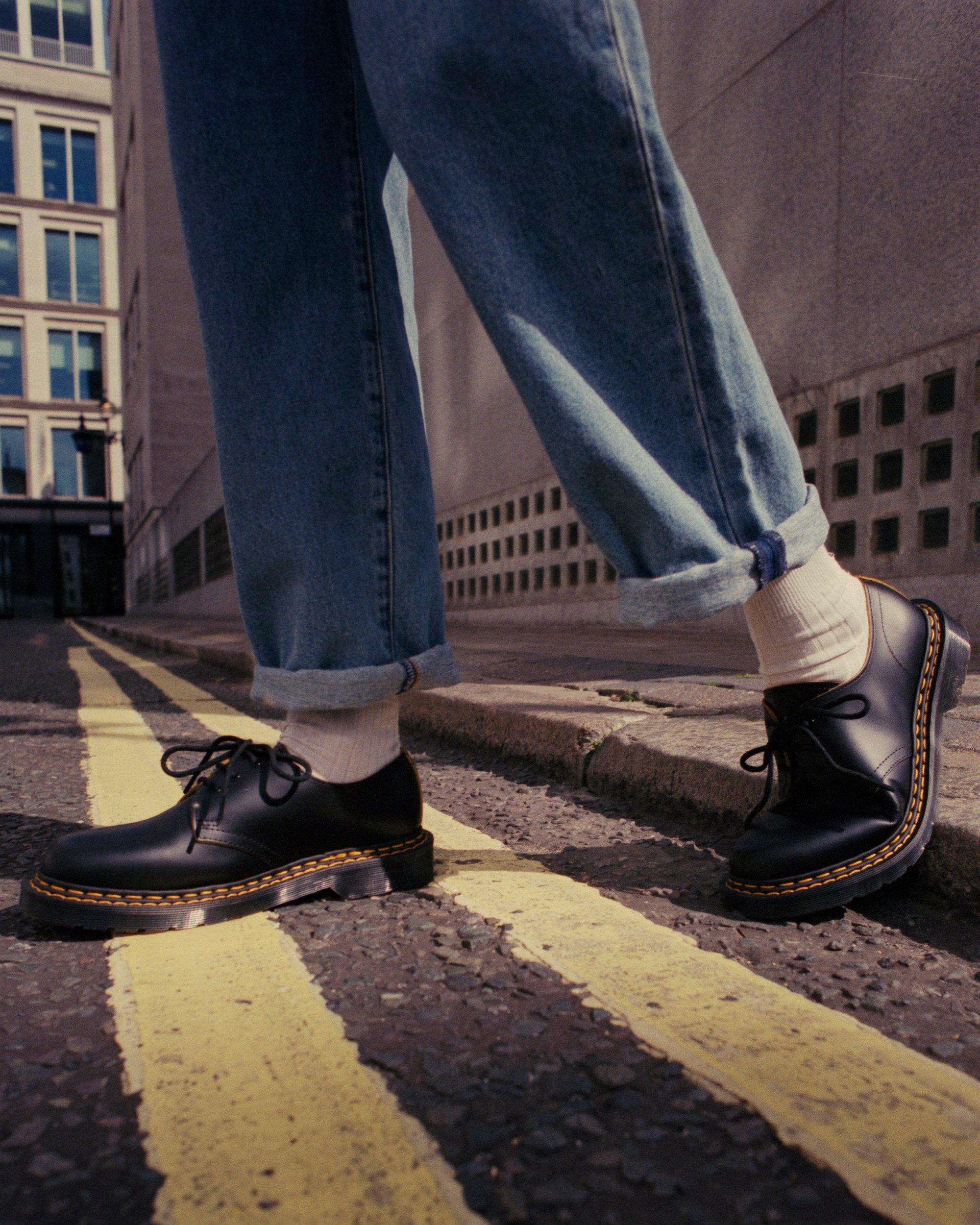 1461 LEREN SCHOENEN MET DUBBELE STIKSELS