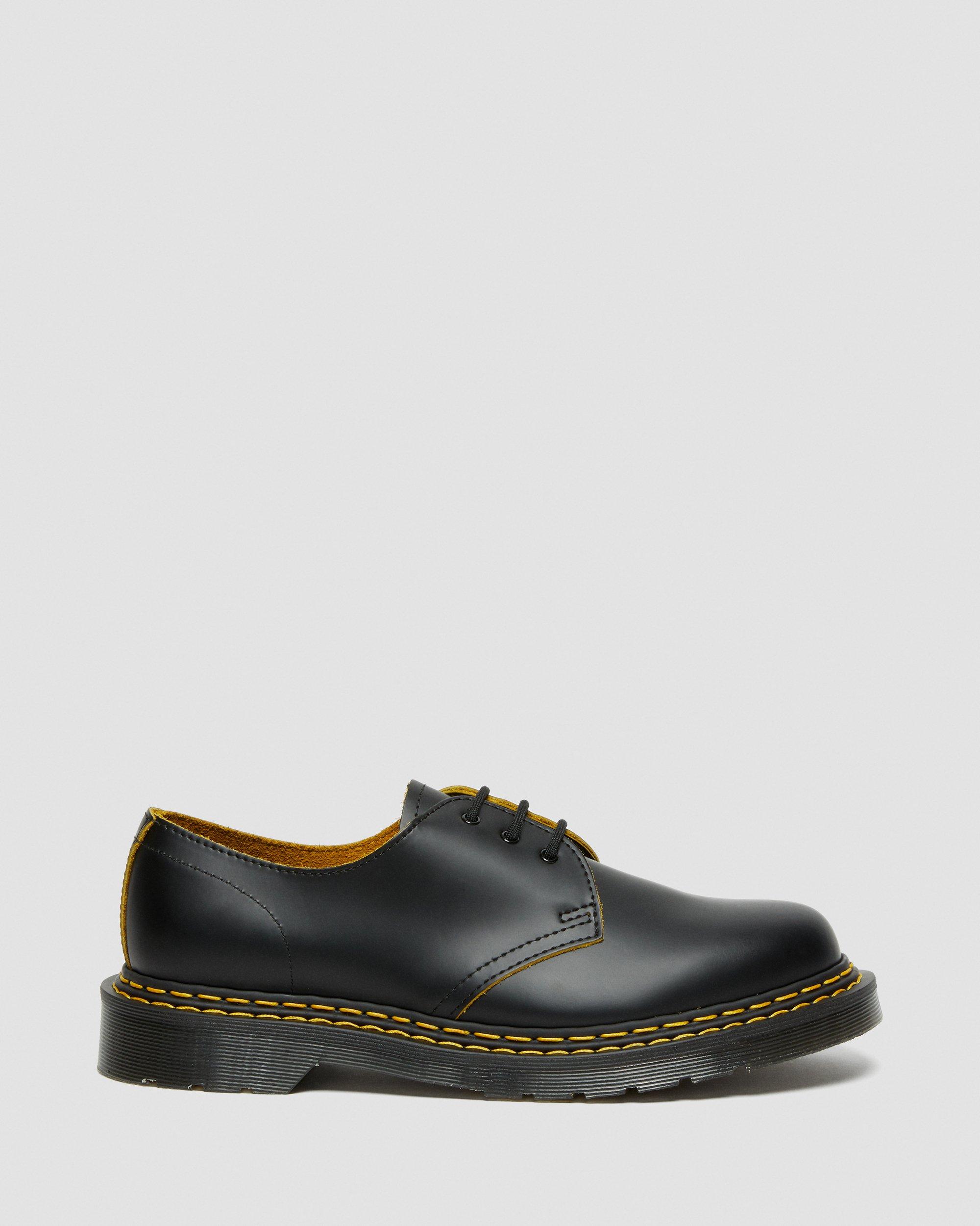 1461 Double Stitch Leather Oxford Shoes in Black | Dr. Martens