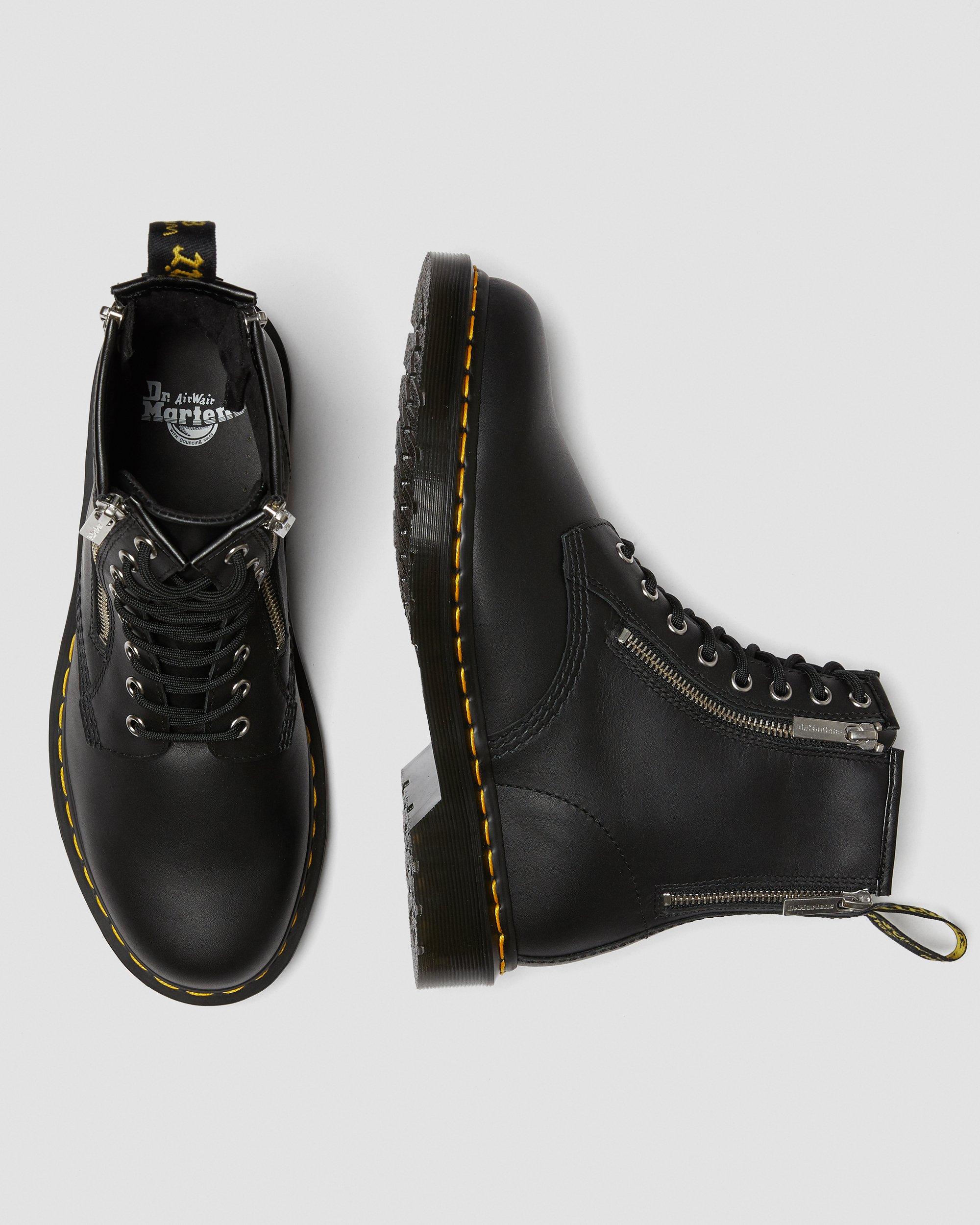 1460 ZIP in Black Martens