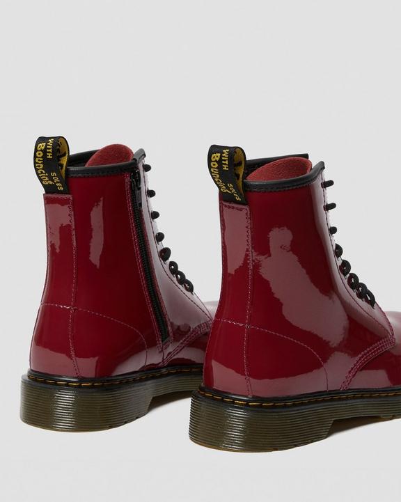 https://i1.adis.ws/i/drmartens/26114655.87.jpg?$large$Youth 1460 Patent Leather Lace Up Boots Dr. Martens