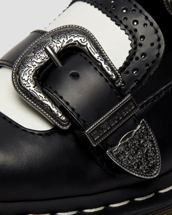 https://i1.adis.ws/i/drmartens/26186009.87.jpg?$large$Mukai Bex Leather Brogue Shoes Dr. Martens