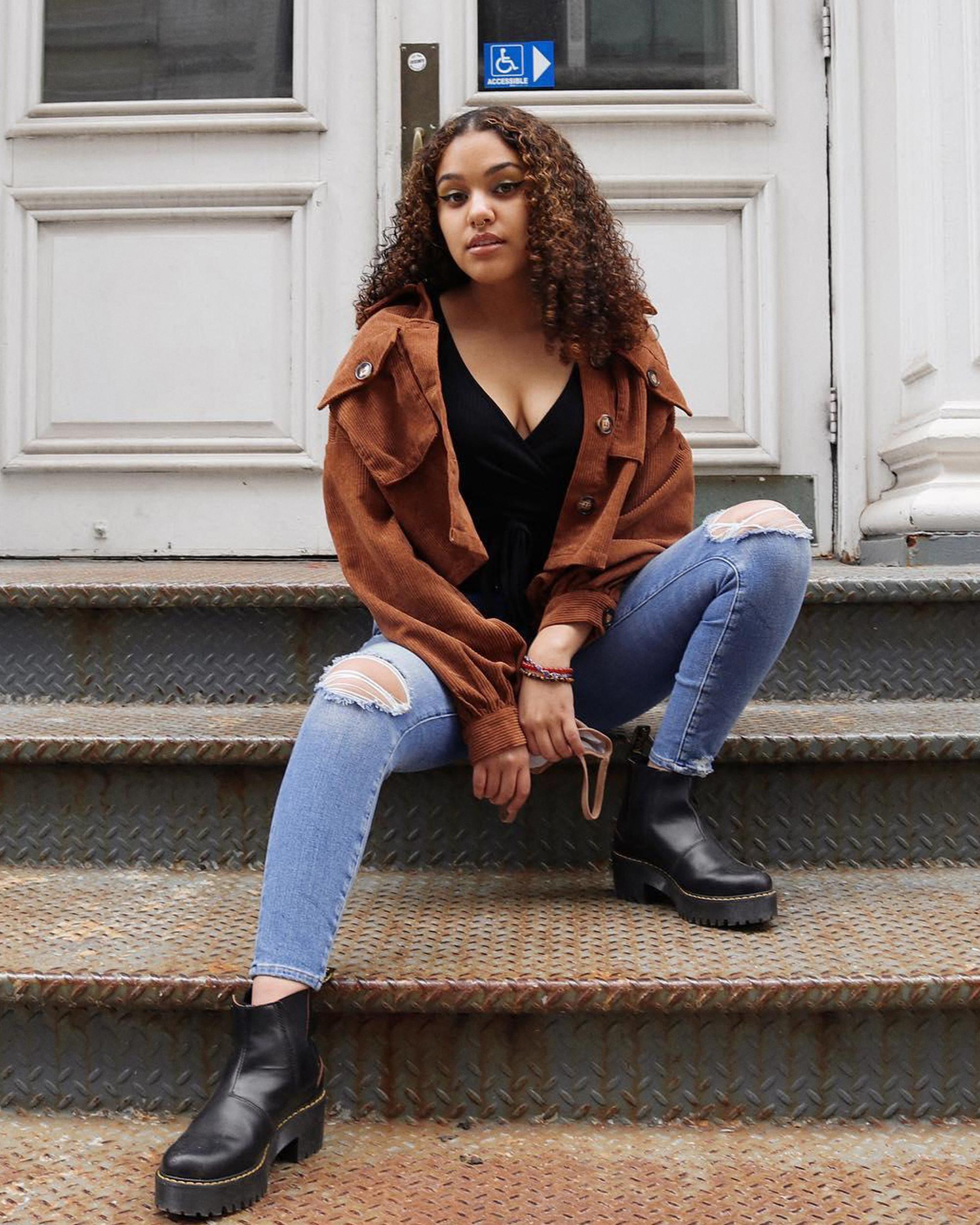 Rometty II Vintage Smooth Leather Chelsea Boots | Dr. Martens ReWair