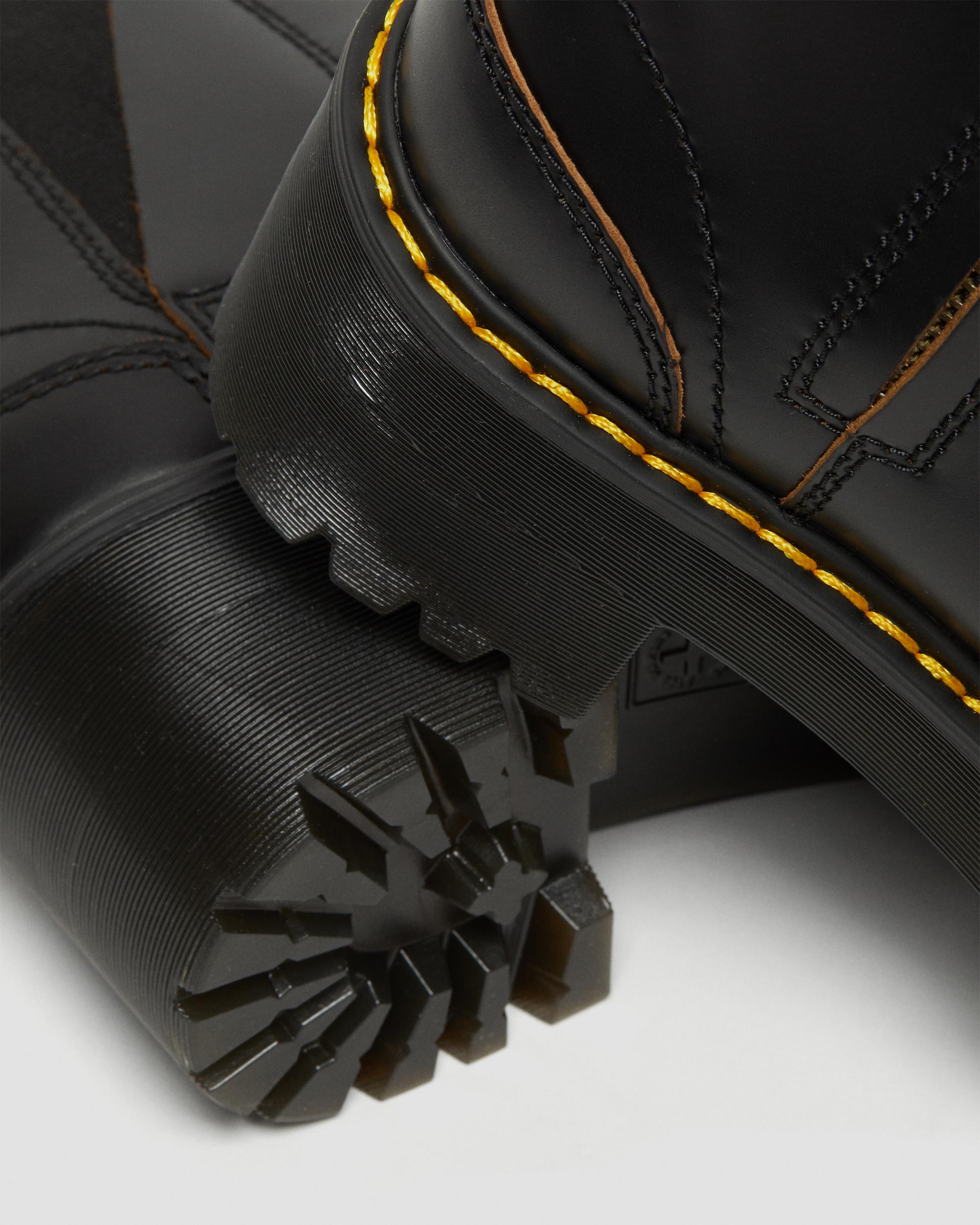 Rometty II Vintage Smooth Leather Chelsea Boots | Dr. Martens ReWair