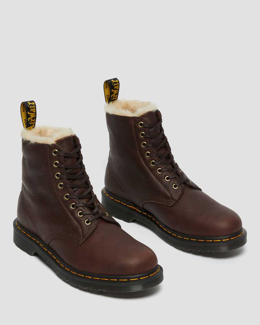 https://i1.adis.ws/i/drmartens/26225257.87.jpg?$large$1460 Pascal Faux Fur Lined Boots | Dr Martens