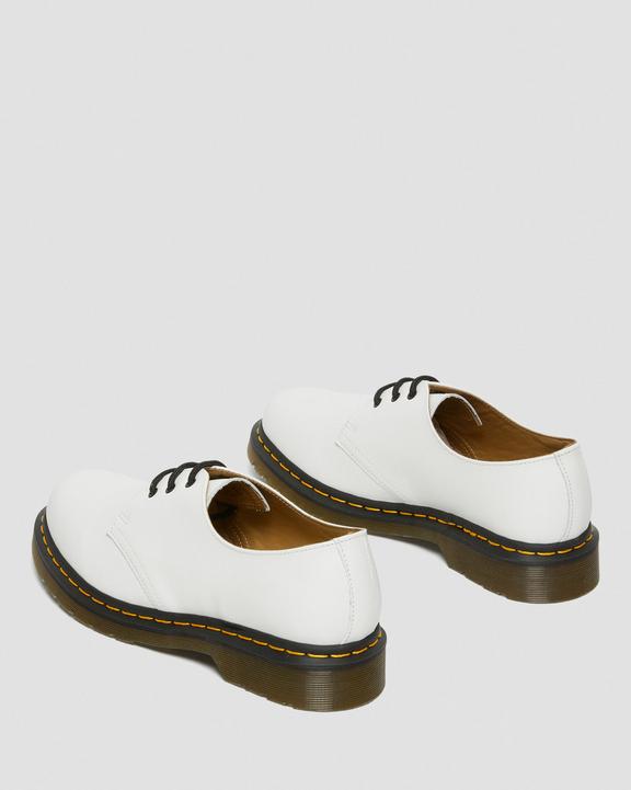 https://i1.adis.ws/i/drmartens/26226100.87.jpg?$large$1461 Smooth Leather Oxford Shoes Dr. Martens