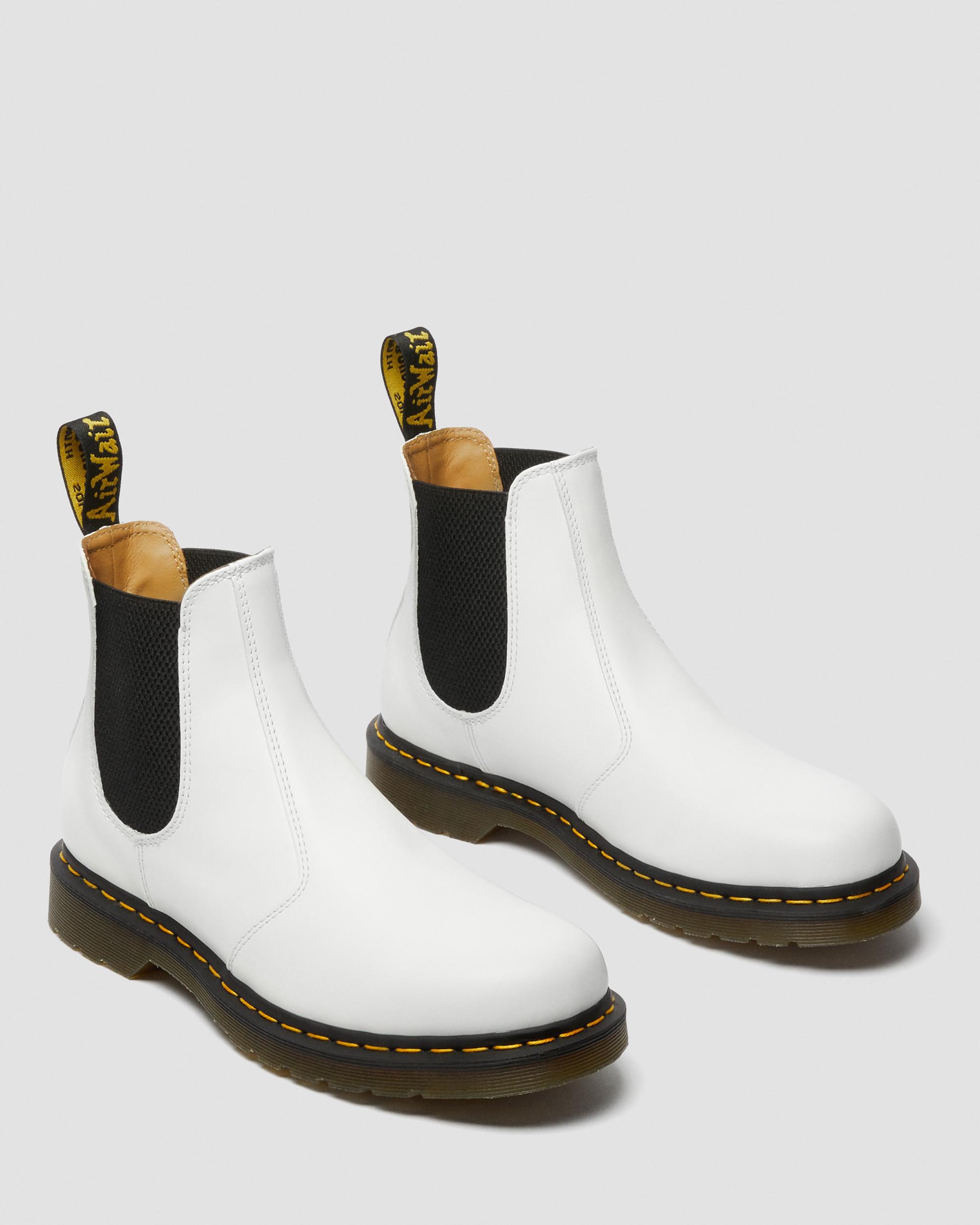 2976 Yellow Stitch Smooth Leather Chelsea Boots in White