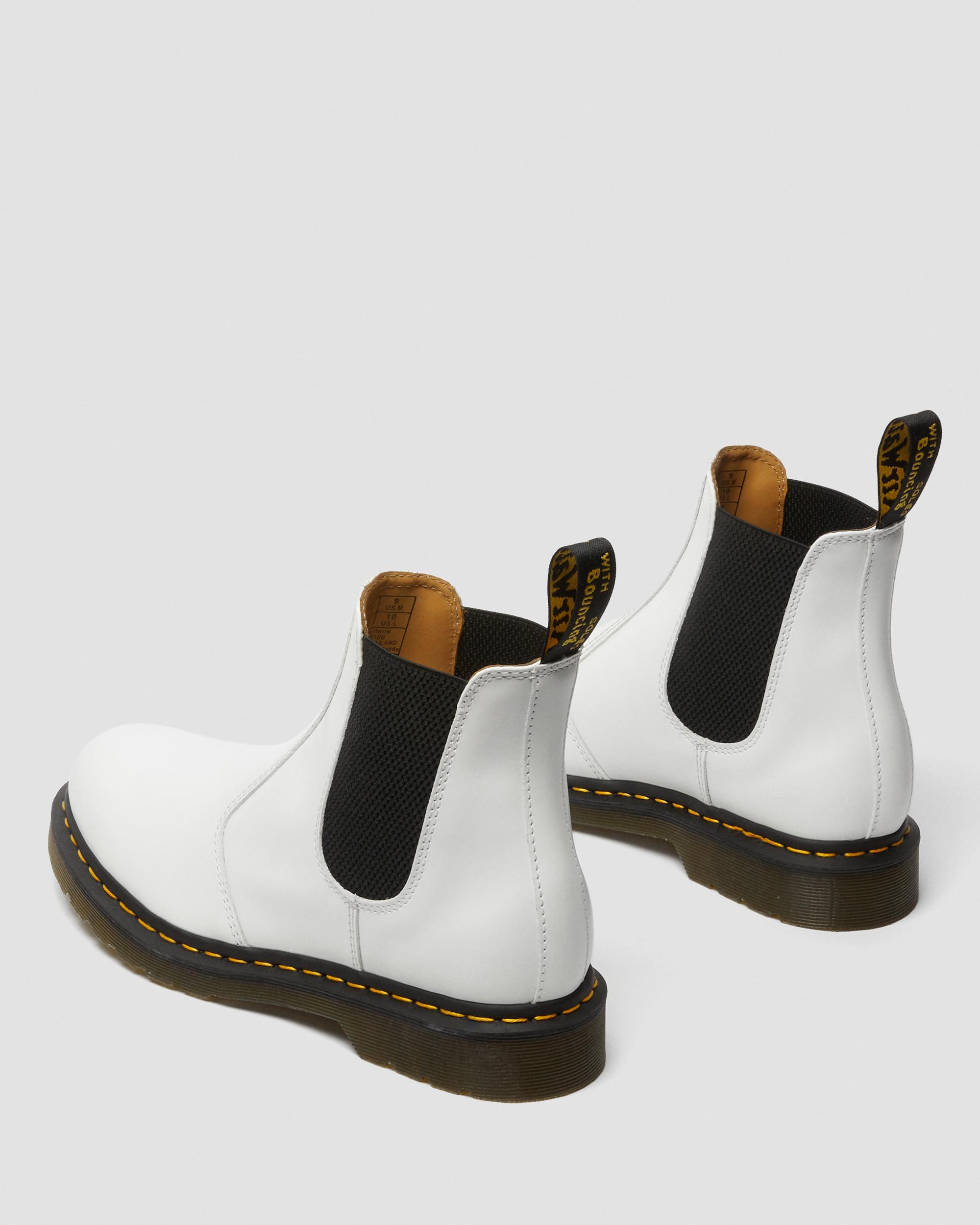 2976 Glattleder Chelsea Boots mit gelben Nahten