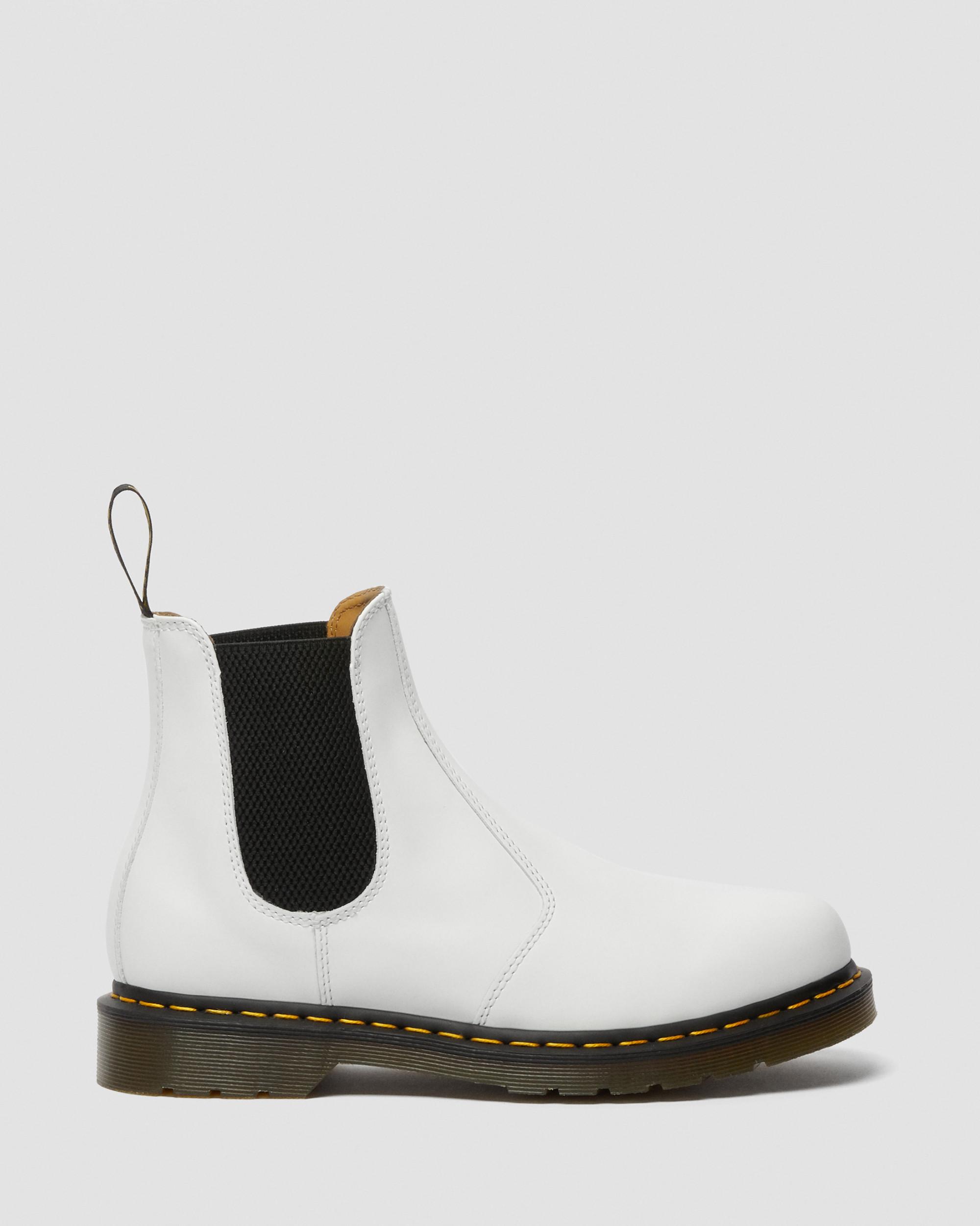2976 Glattleder Chelsea Boots mit gelben Nahten