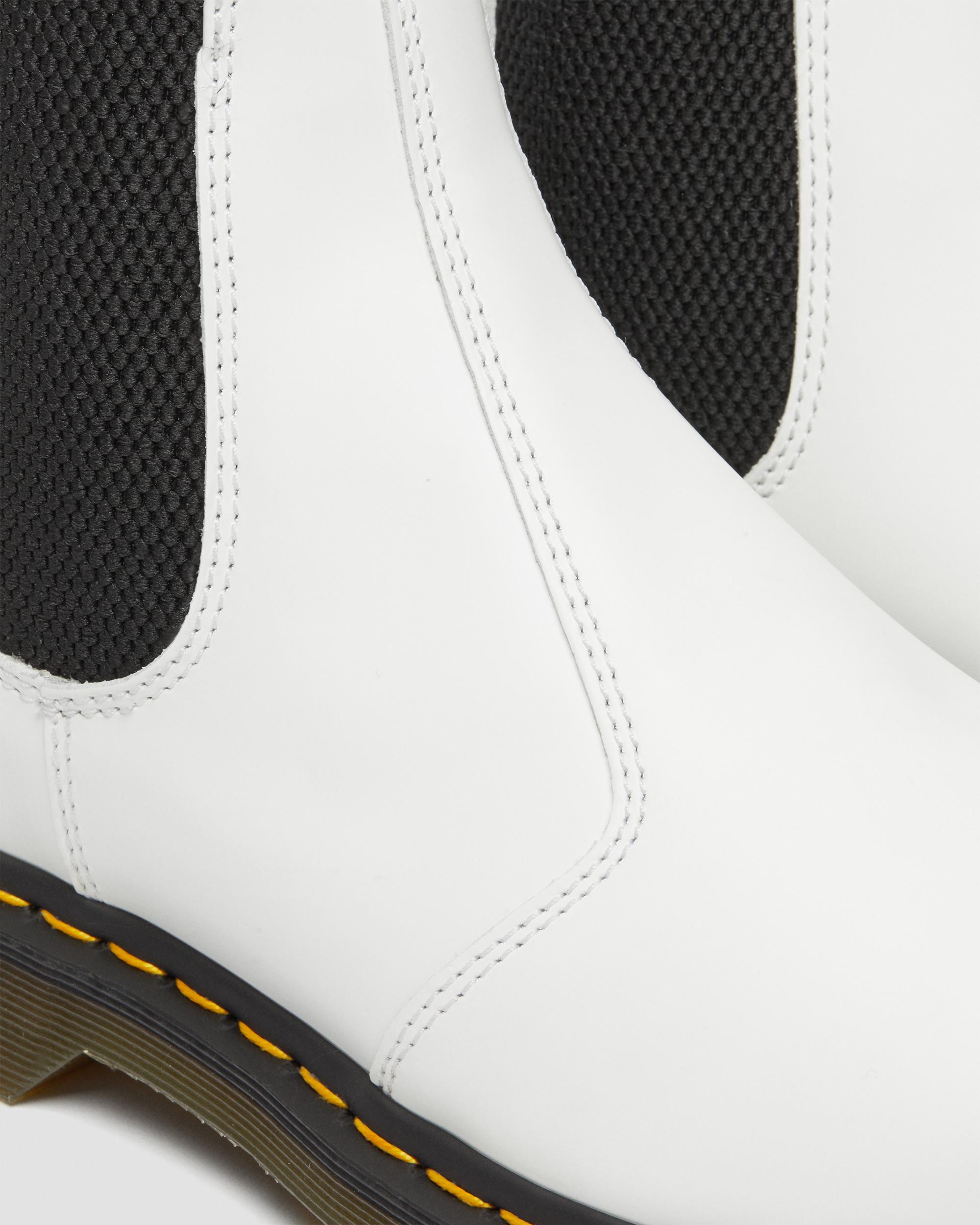 2976 Glattleder Chelsea Boots mit gelben Nahten
