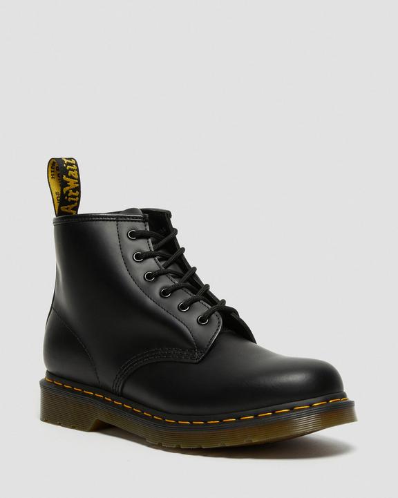 101 Yellow Stitch Smooth Leather Ankle Boots Black101 Yellow Stitch Smooth -nahkanilkkurit Dr. Martens
