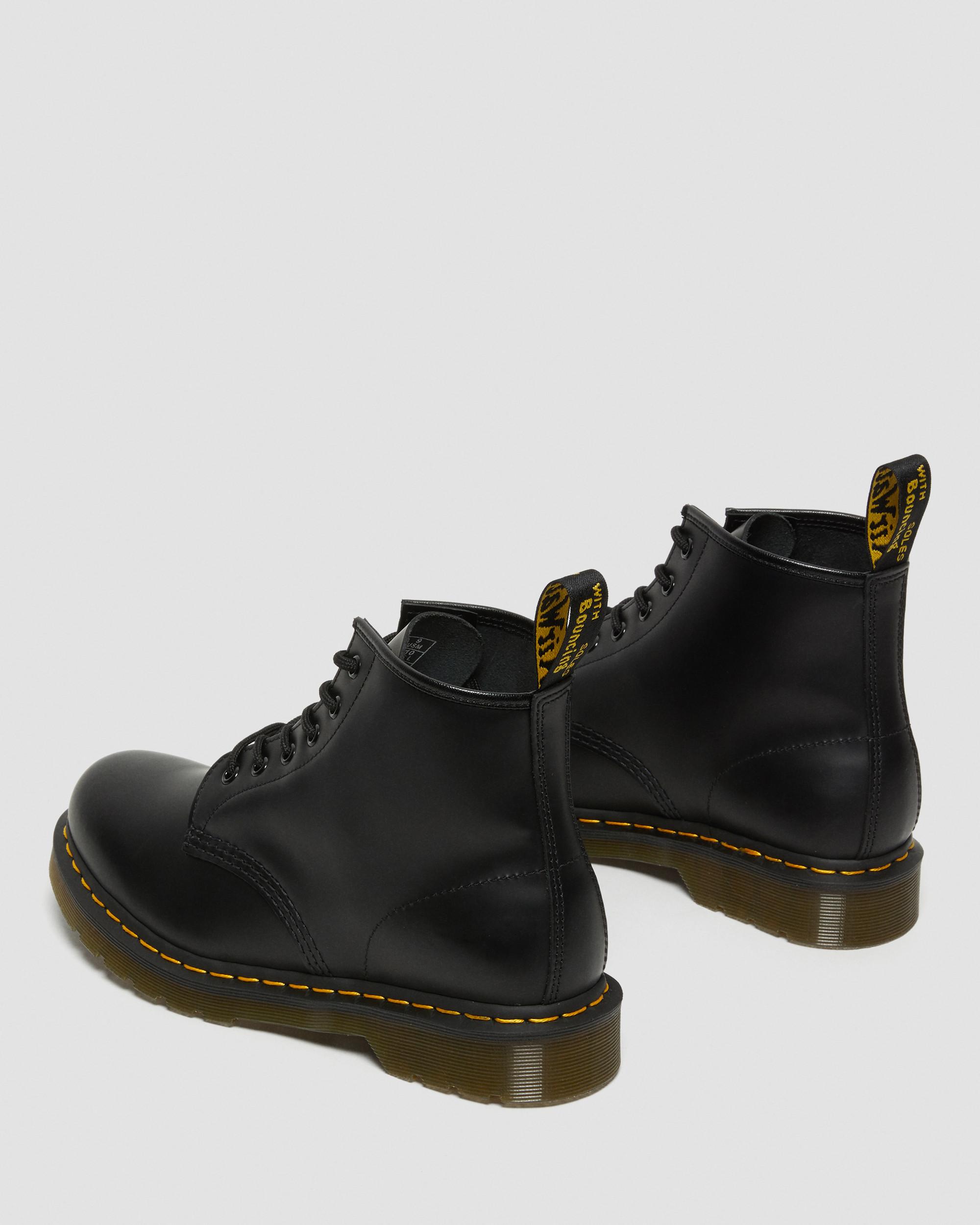 Boots basses 101 Stitch en cuir SmoothBoots basses 101 Yellow Stitch en cuir Smooth Dr. Martens