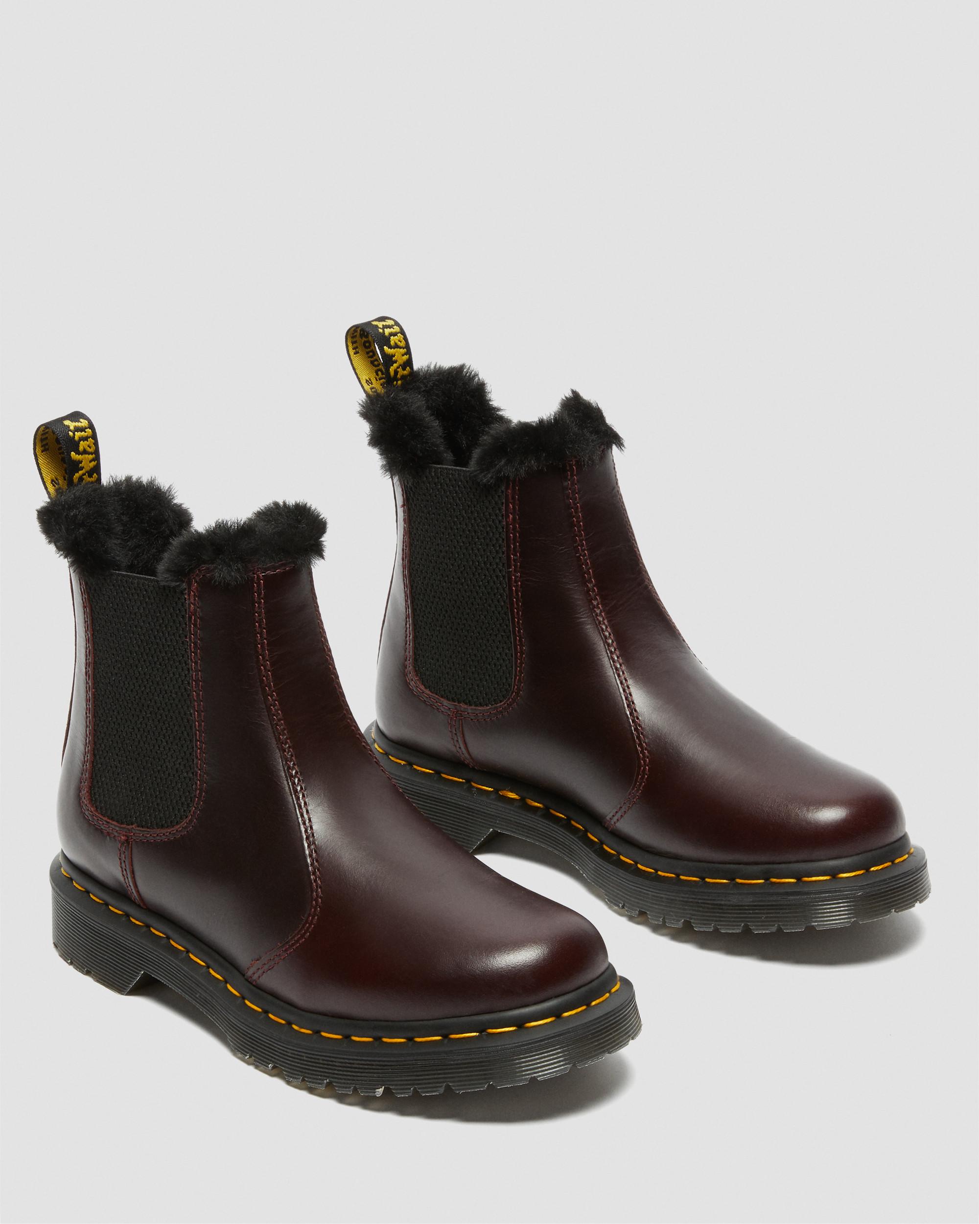 2976 Leonore Faux Fur Lined Chelsea Boots