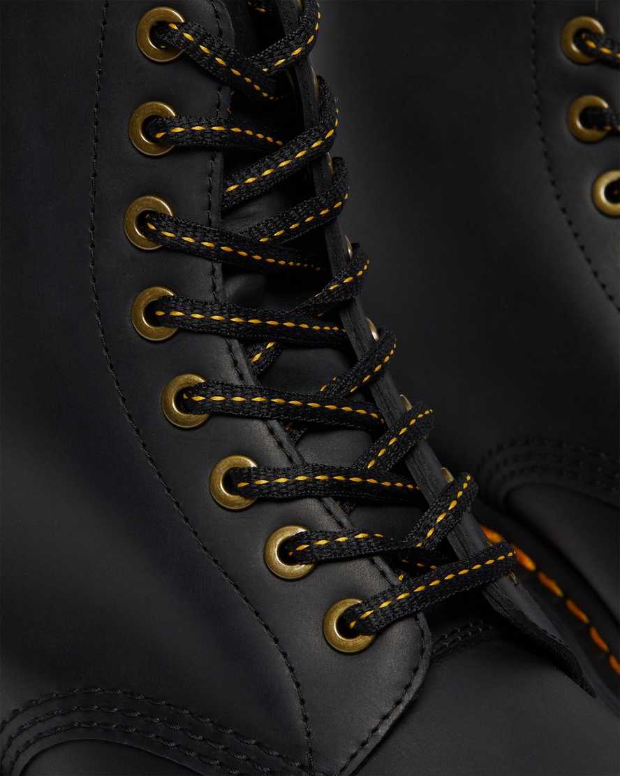 https://i1.adis.ws/i/drmartens/26379001.88.jpg?$large$1460 Pascal Leather Lace Up Boots | Dr Martens