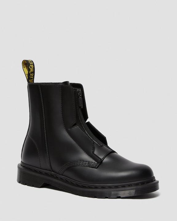 1460 A-COLD-WALL* LEATHER ANKLE BOOTS in Black | Dr. Martens 1460 A-COLD-WALL* LEATHER ANKLE BOOTS in Black | Dr. Martens