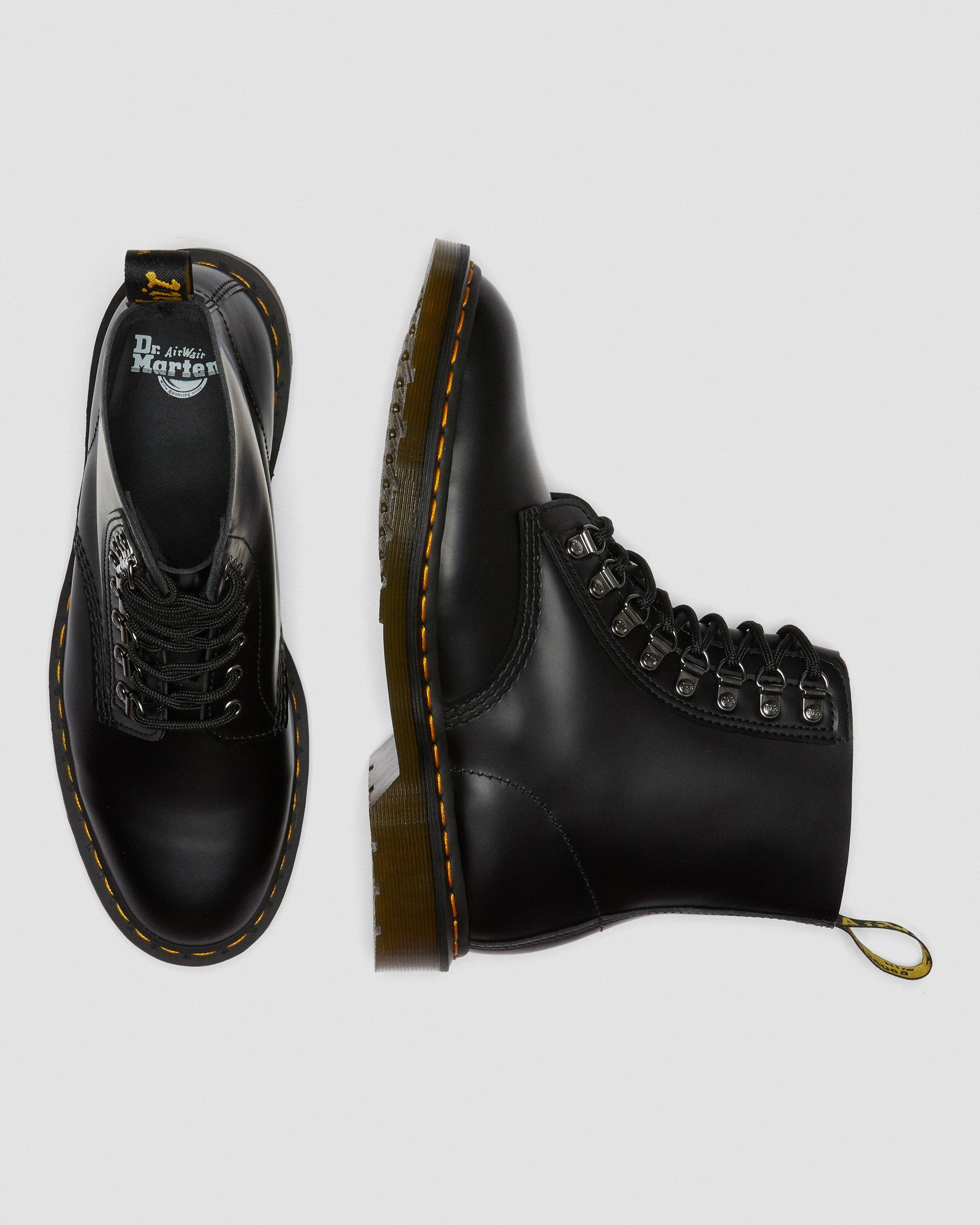 1460 Pascal Verso Smooth Leather Lace Up Boots in BLACK | Dr. Martens™