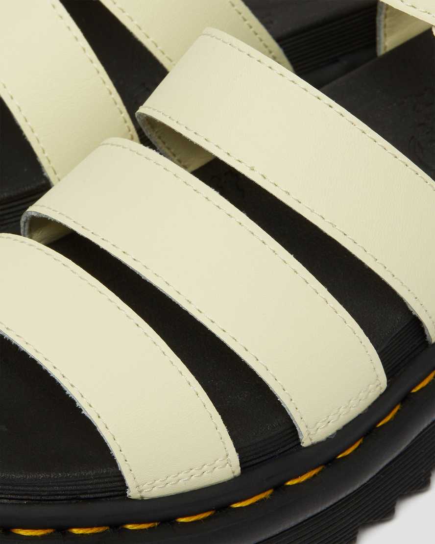 Blaire Hydro Leather Strap SandalsBlaire-sandaler i Hydro-læder med rem Dr. Martens