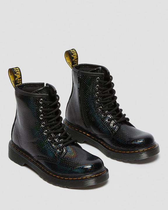 https://i1.adis.ws/i/drmartens/26605001.88.jpg?$large$Junior 1460 Reptile Emboss Lace Up Boots Dr. Martens