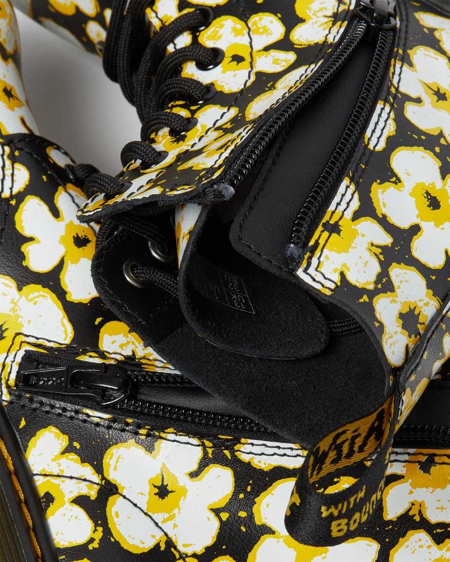 https://i1.adis.ws/i/drmartens/26613001.88.jpg?$large$Junior 1460 Floral Ankle Boots | Dr Martens
