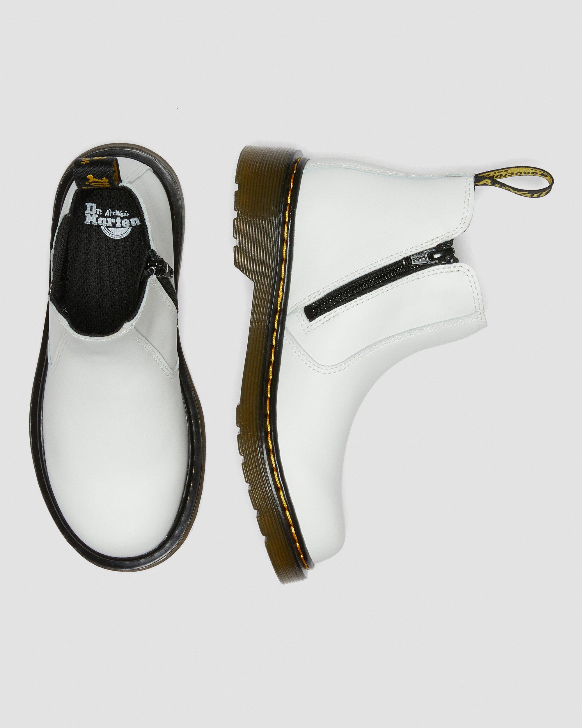 Junior 2976 Leather Chelsea Boots in White | Dr. Martens