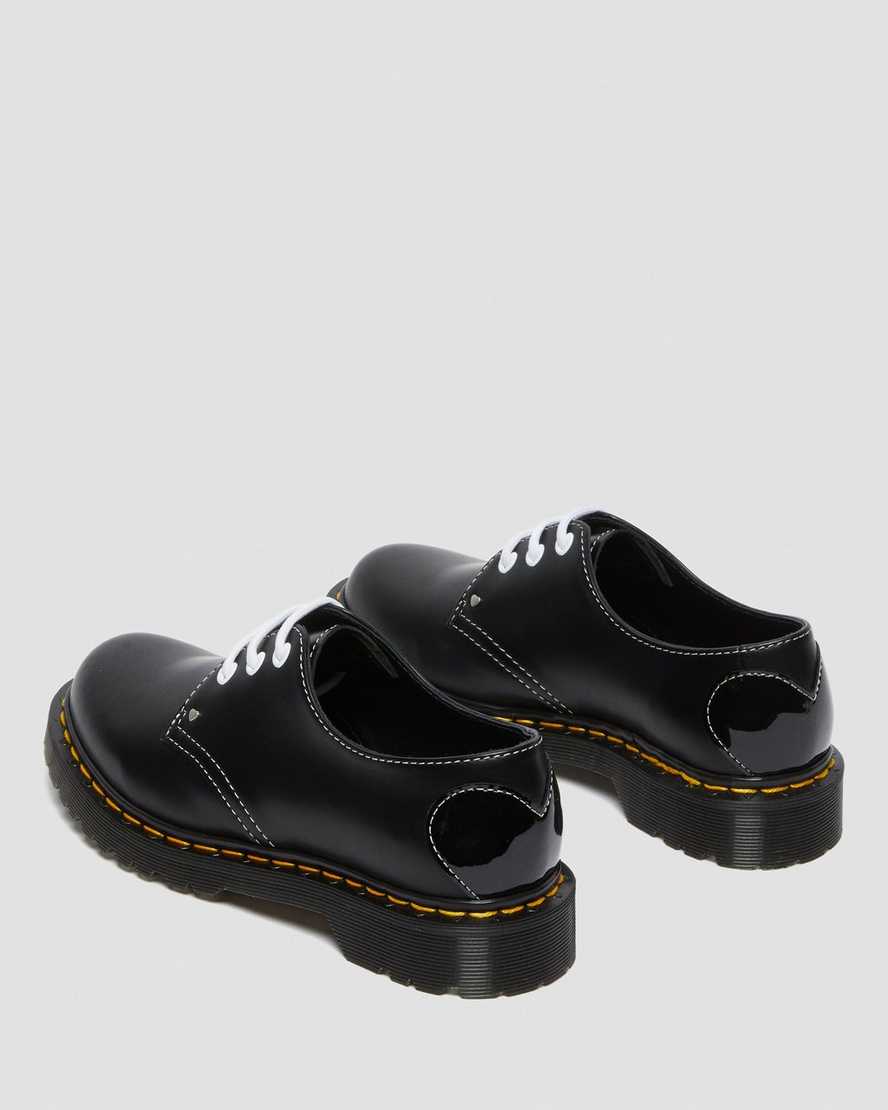 https://i1.adis.ws/i/drmartens/26682001.88.jpg?$large$1461 Hearts Smooth & Patent Leather Oxford Shoes Dr. Martens