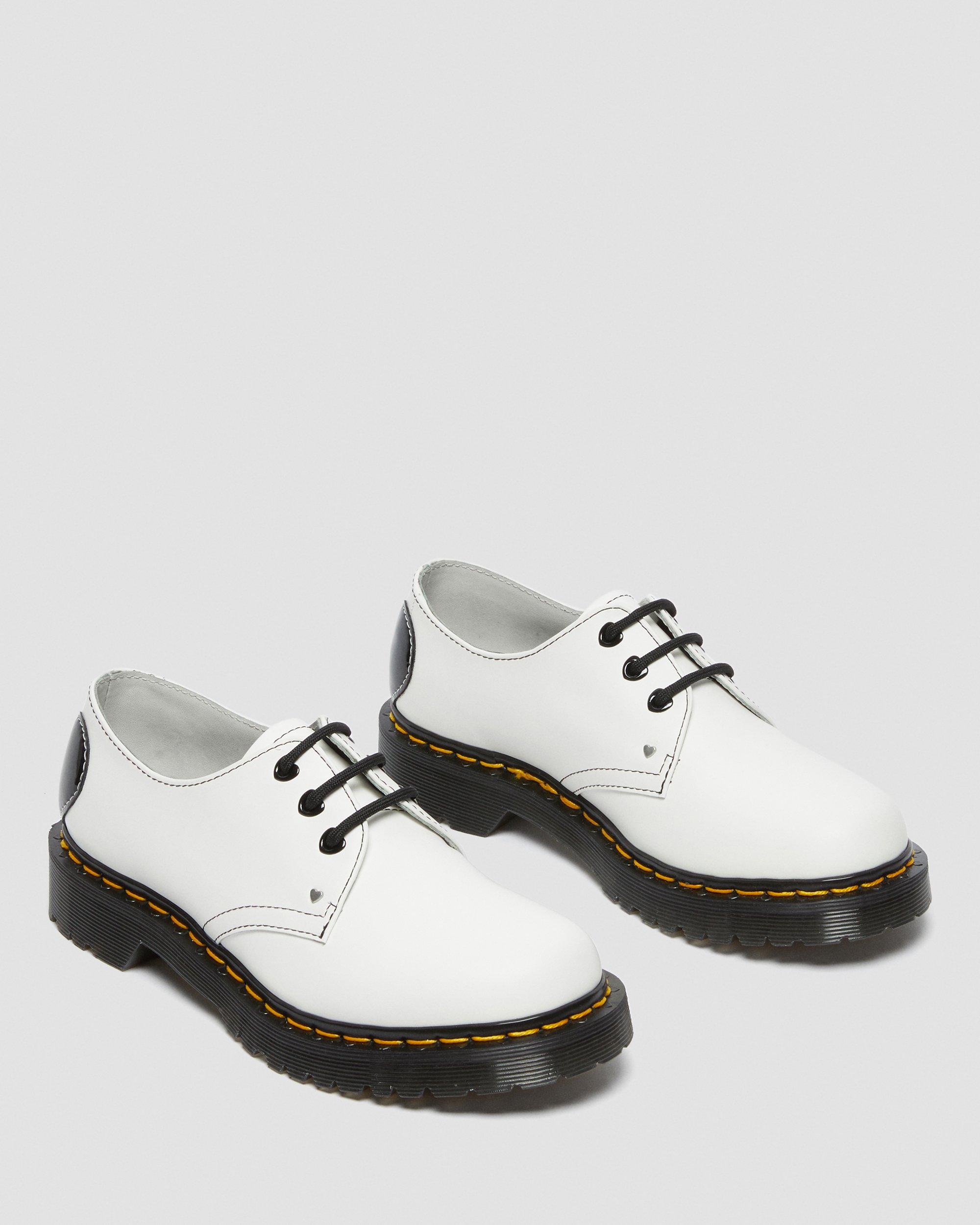 1461 Hearts Smooth & Patent Leather Oxford Shoes in WHITE+BLACK