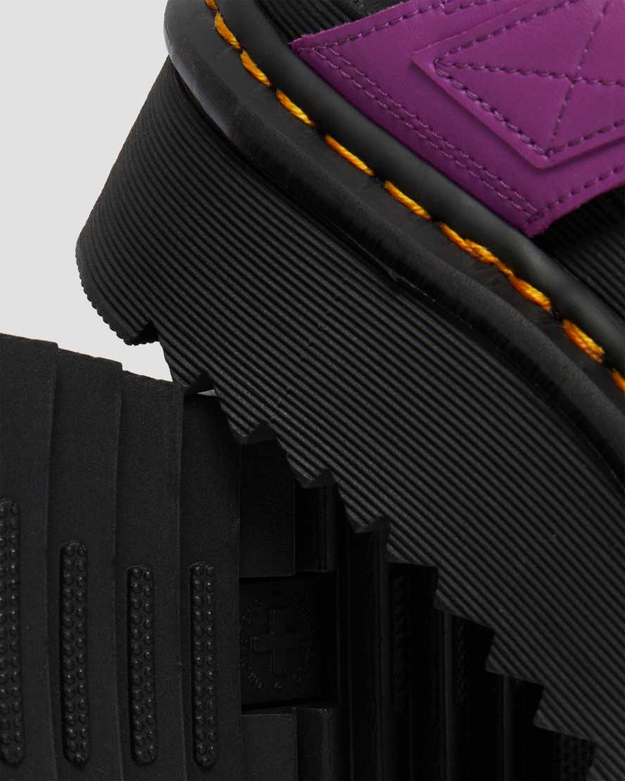 https://i1.adis.ws/i/drmartens/26725501.89.jpg?$large$Voss Women's Leather Strap Platform Sandals | Dr Martens