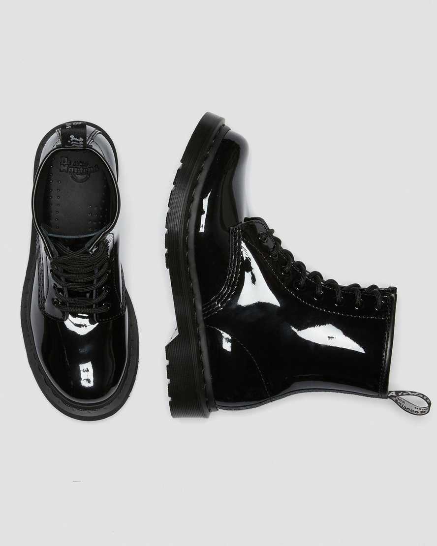 https://i1.adis.ws/i/drmartens/26728001.88.jpg?$large$1460 Mono Patent Leather Lace Up Boots | Dr Martens