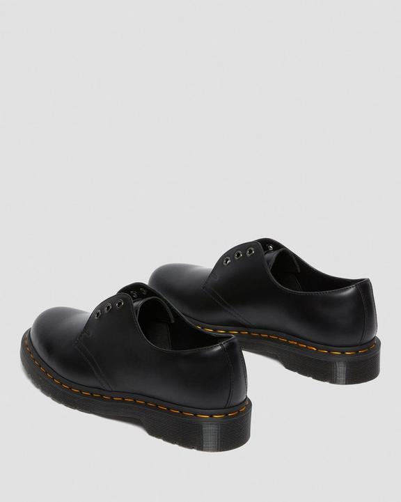 https://i1.adis.ws/i/drmartens/26733001.88.jpg?$large$1461 Elastic Smooth Leather Oxford Shoes Dr. Martens