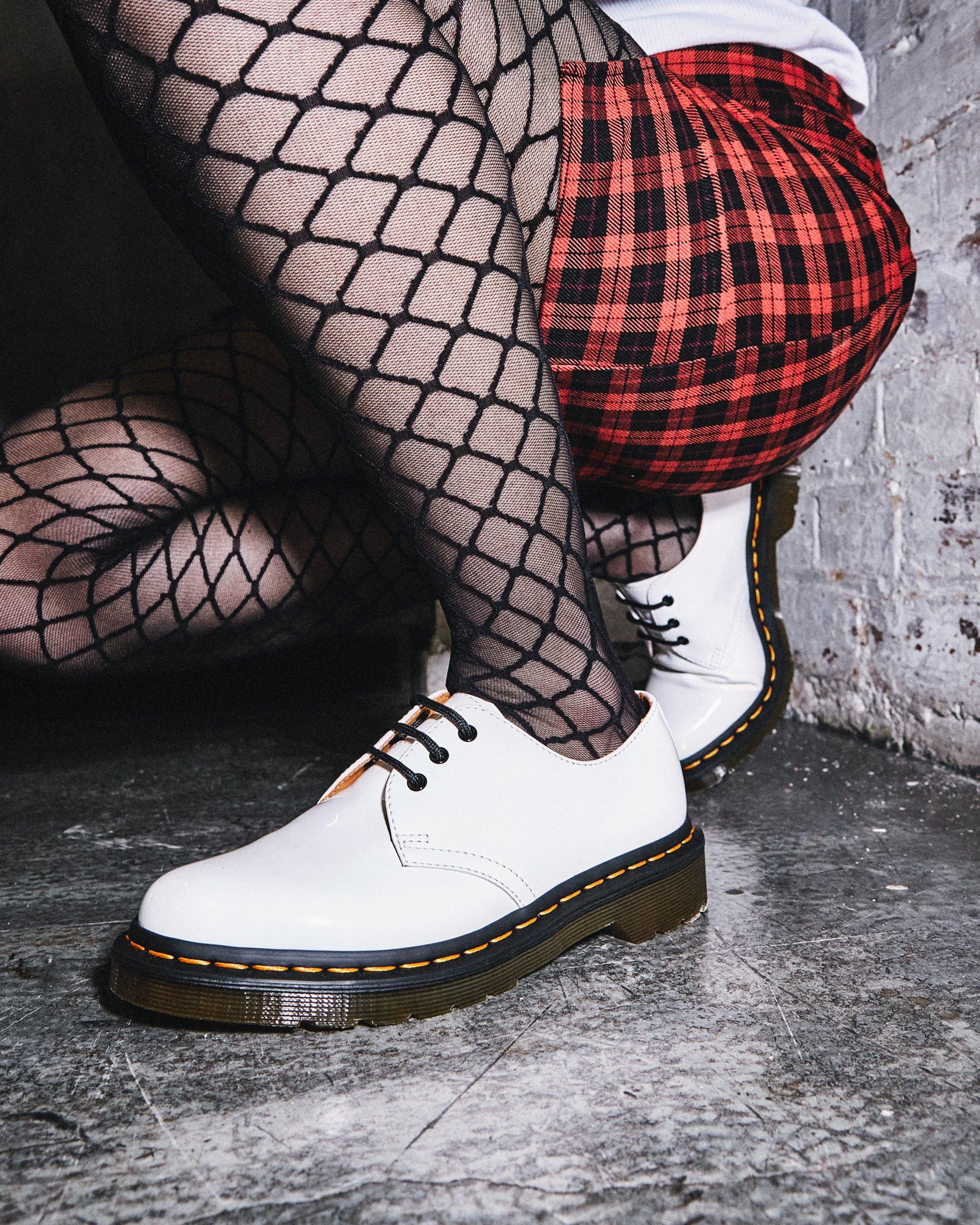 1461 Women's Patent Leather Oxford Shoes in WHITE | Dr. Martens™