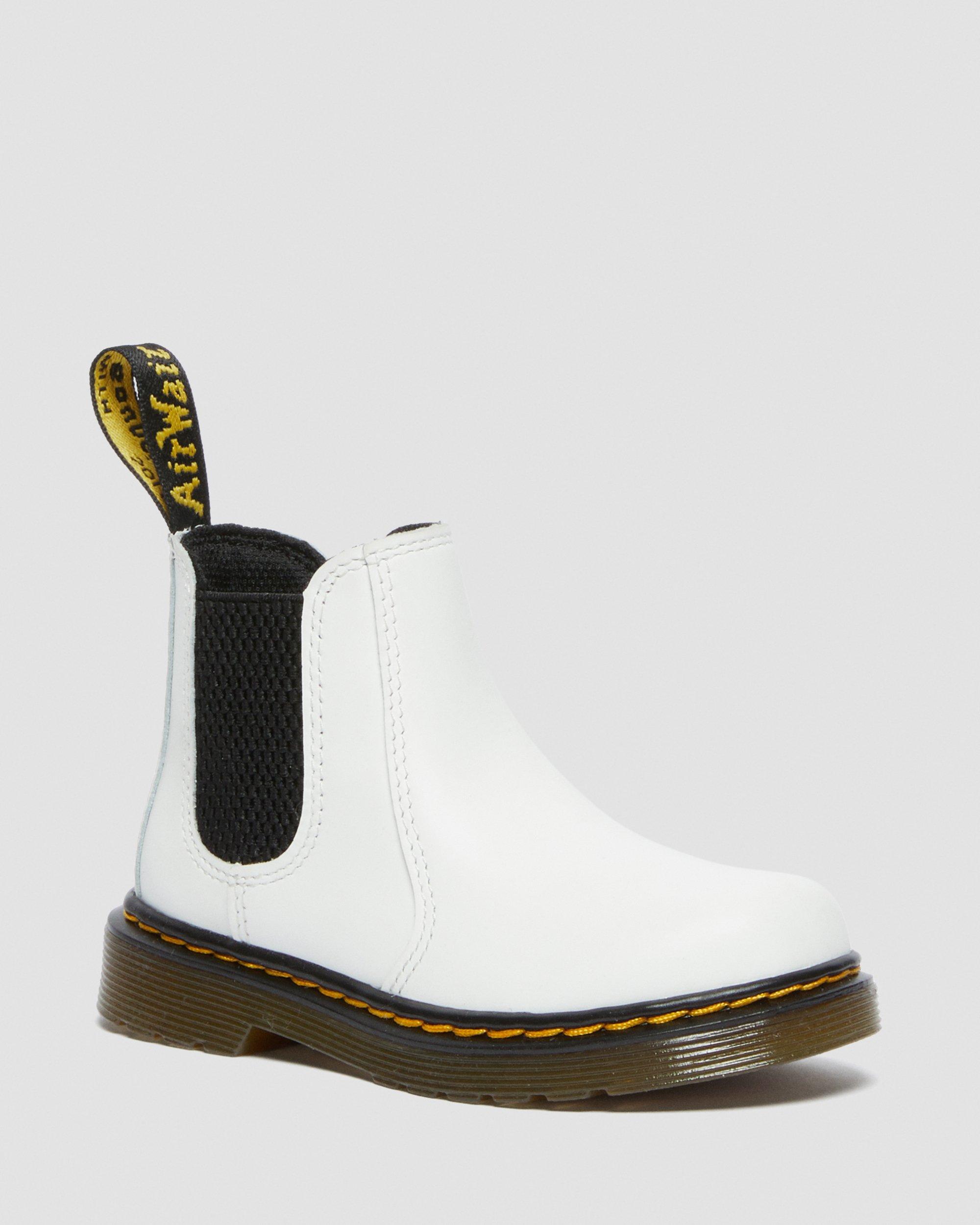 2976 T in WHITE | Dr. Martens™