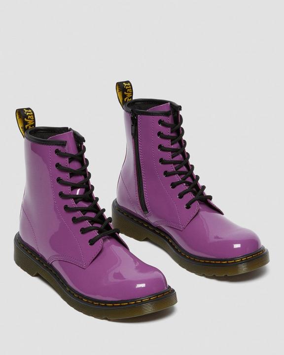 https://i1.adis.ws/i/drmartens/26772501.88.jpg?$large$Youth 1460 Patent Leather Lace Up Boots Dr. Martens